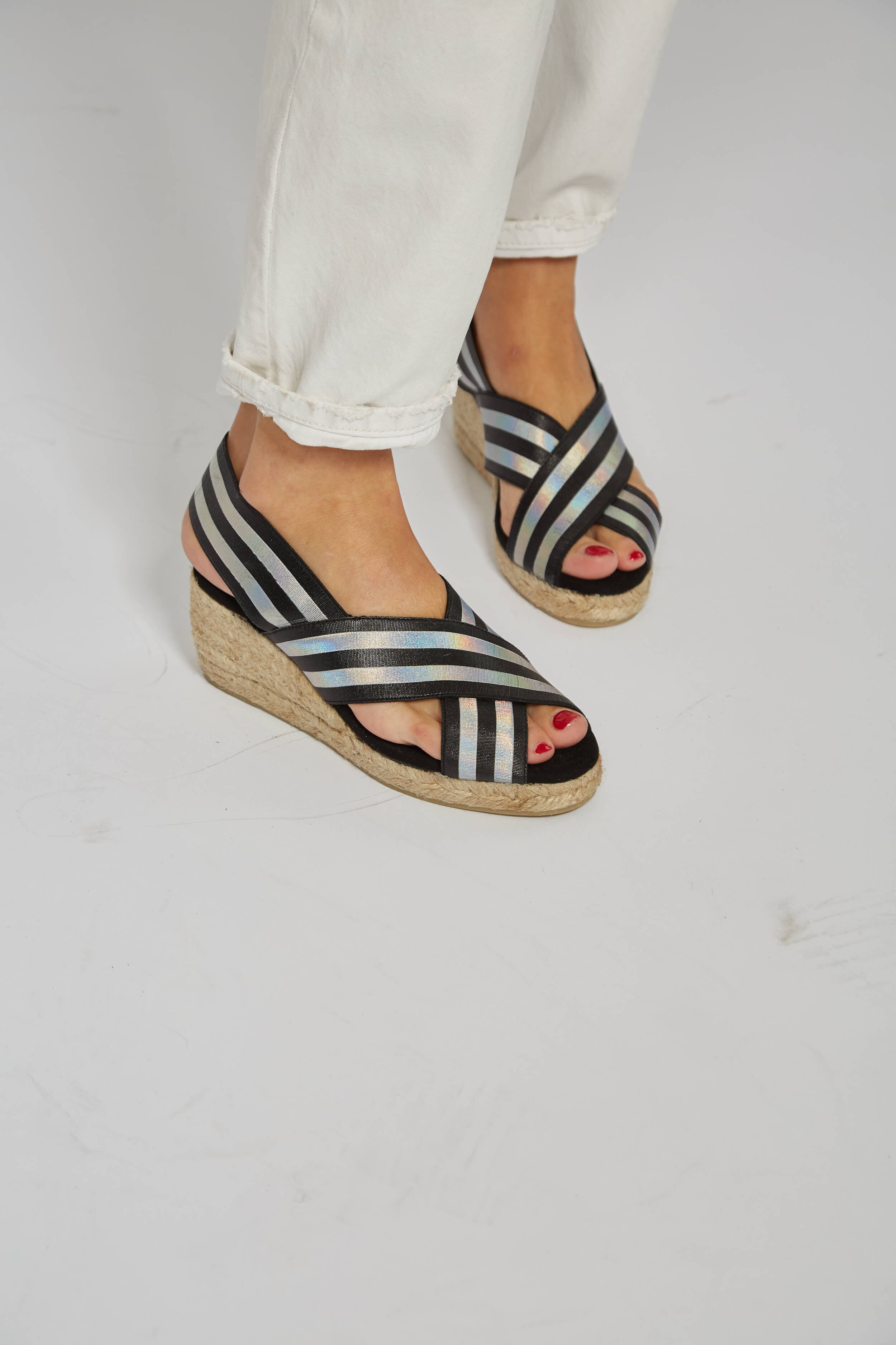 Comfortable Elastic Vegan Jute Wedge Sandals for Women - Metallic Finish | Perfect for Summer Beach, Casual Outings & Boho Fashion