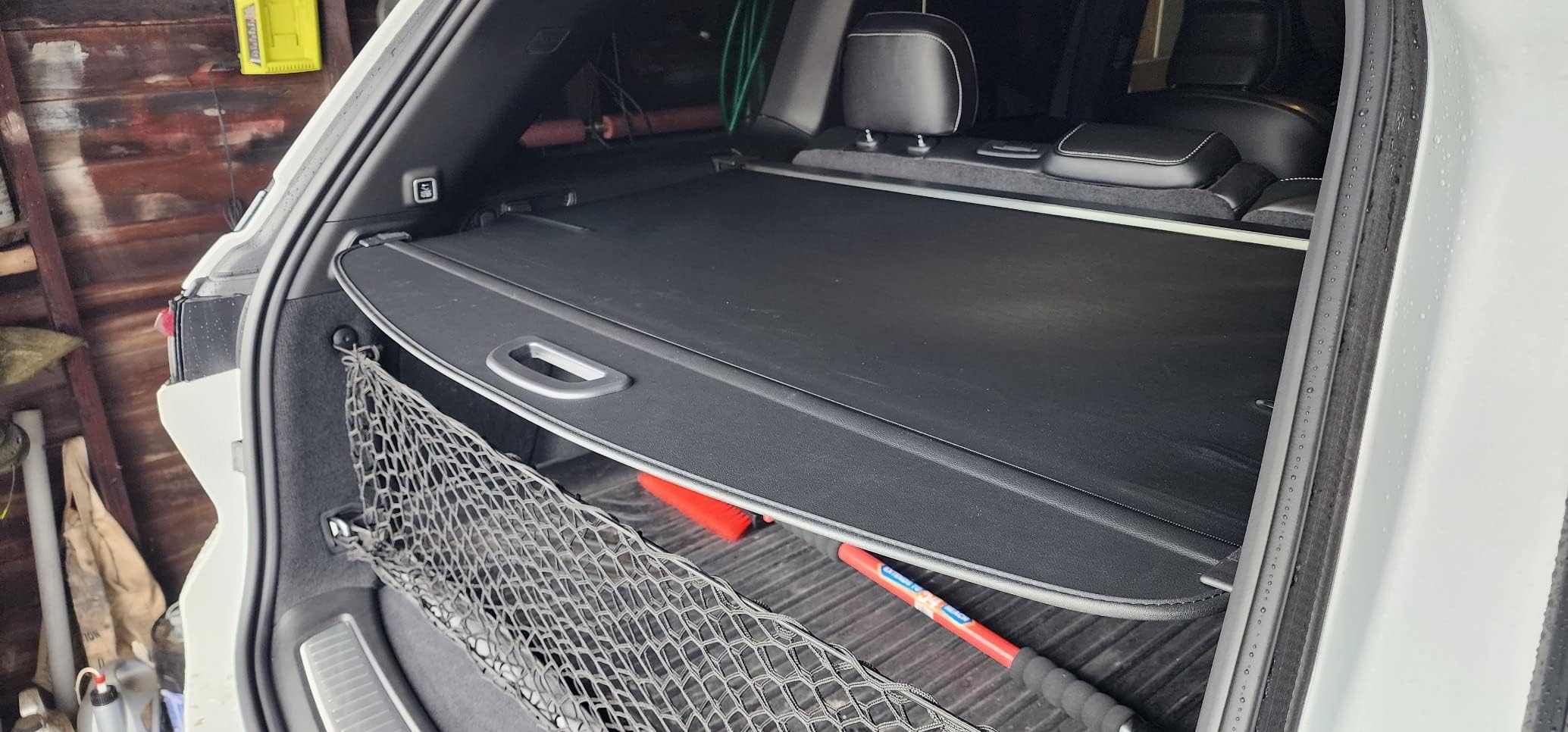 2022-2025 Jeep Grand Cherokee (WL) 4XE Rear Cargo Cover - Retractable Privacy Shade & Security Screen for 2-Row SUVs | Perfect for Road Trips, Grocery Storage & Luggage Protection
