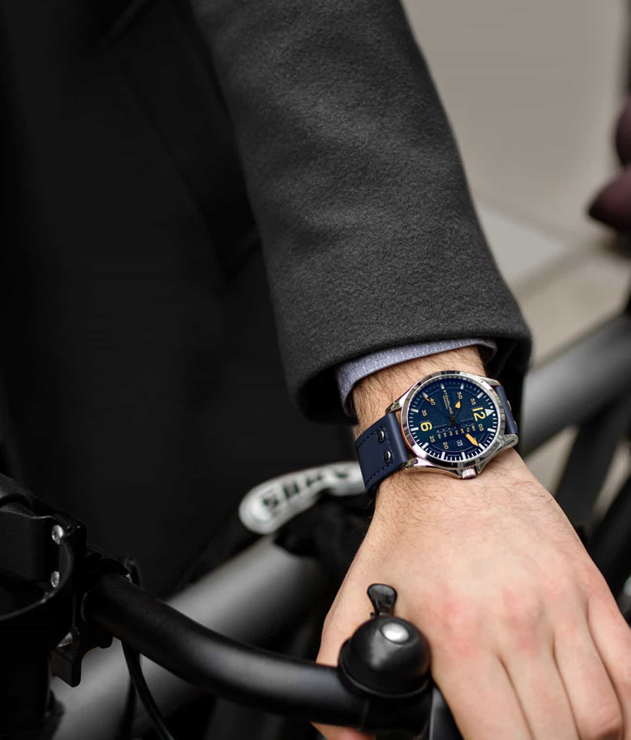Aeronaut 3916 43mm Quartz Aviator Watch for Men - Stylish Pilot Chronograph for Aviation Enthusiasts & Everyday Wear