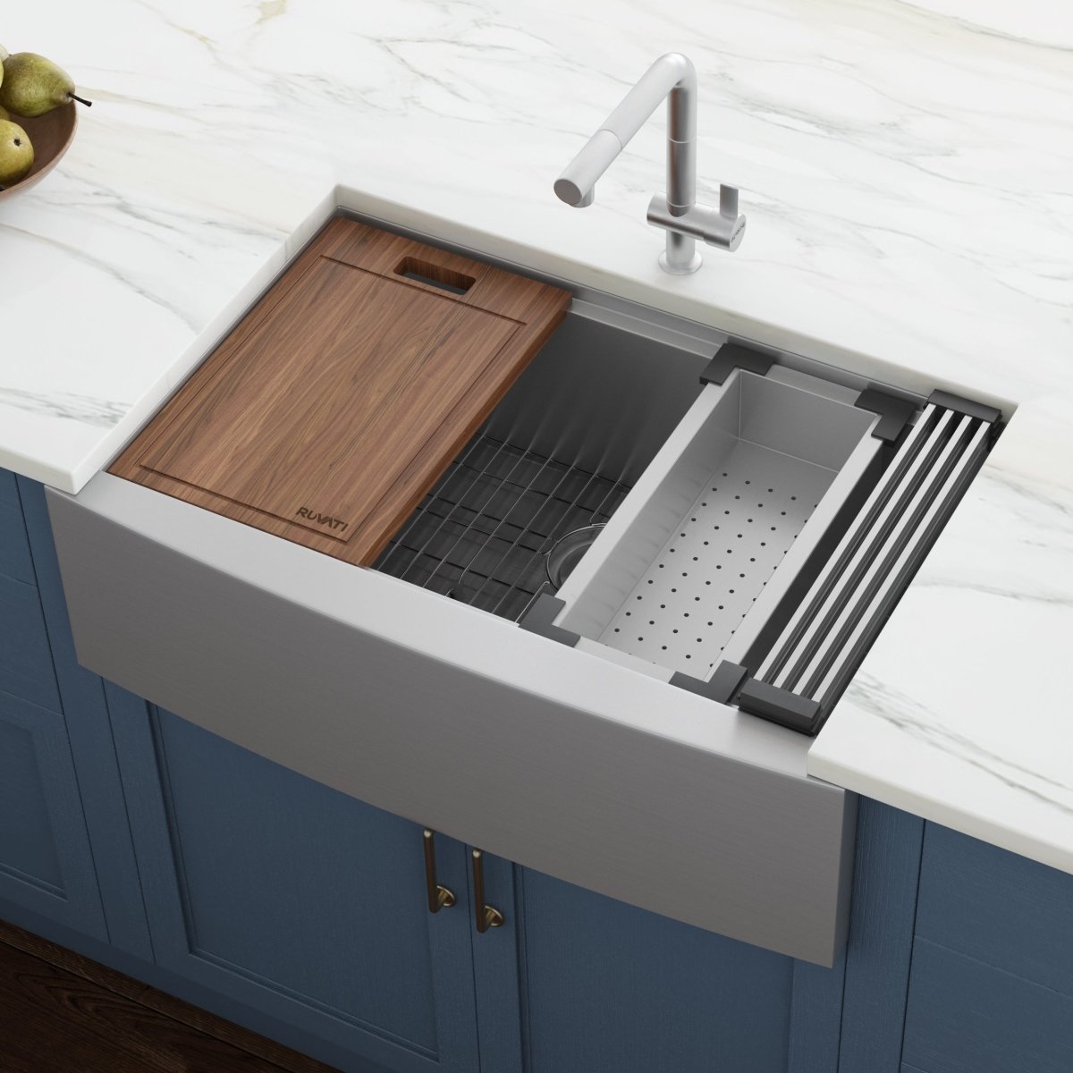 36 Inch Apron Front Farmhouse Kitchen Sink - 16 Gauge Stainless Steel Single Bowl Workstation - Perfect for Modern Farmhouse, Rustic & Country Style Kitchens
