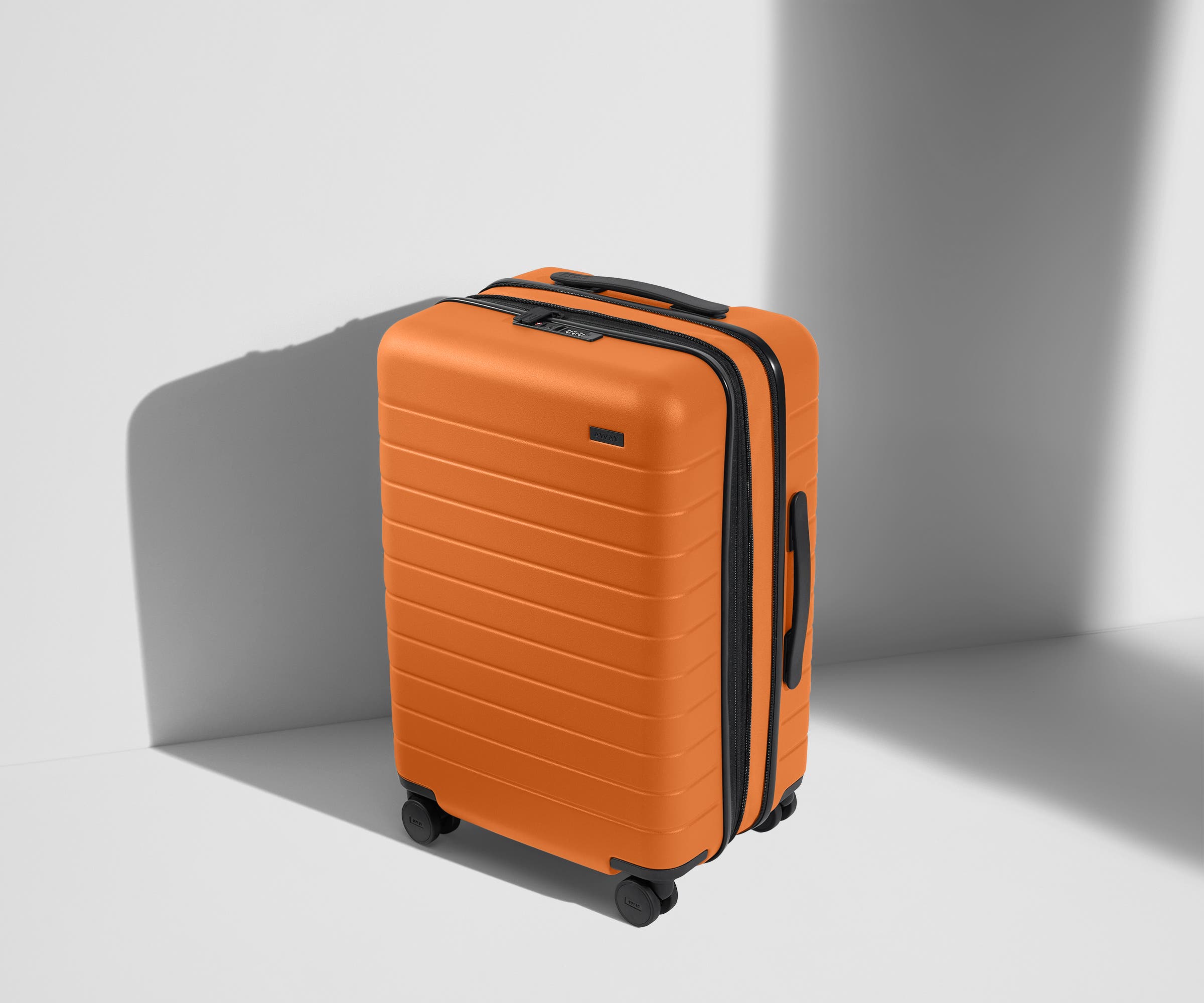 Spacious & Durable The Bigger Carry On Flex Suitcase - Perfect for Air Travel, Business Trips & Weekend Getaways