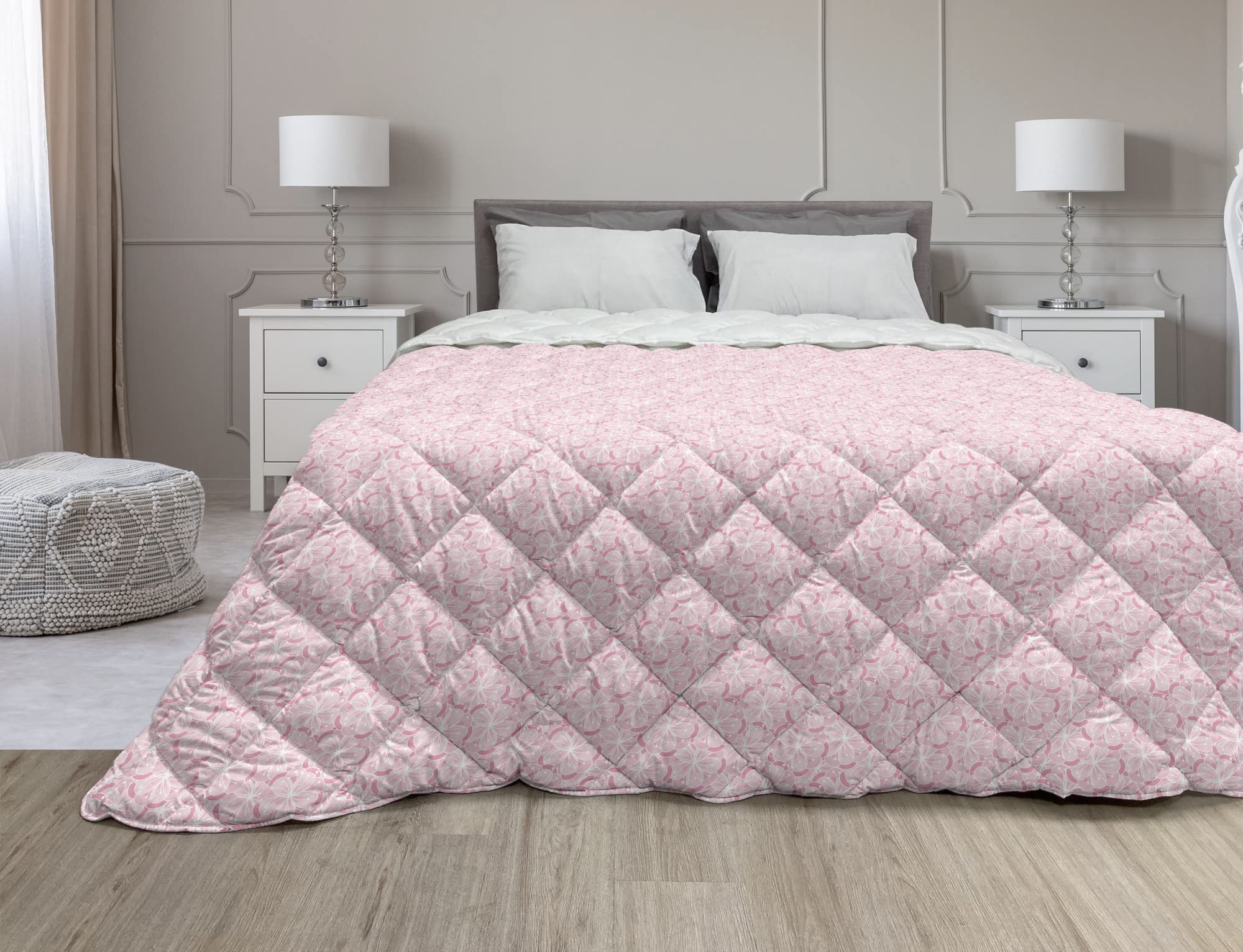 Ambesonne Floral Down Alternative Comforter - Full Size Pale Pink Abstract Blossoms Pattern, Pastel Monochrome Flower Petals Design, All Season Microfiber Quilt for Bedroom Decor, Guest Room & Cozy Home Styling