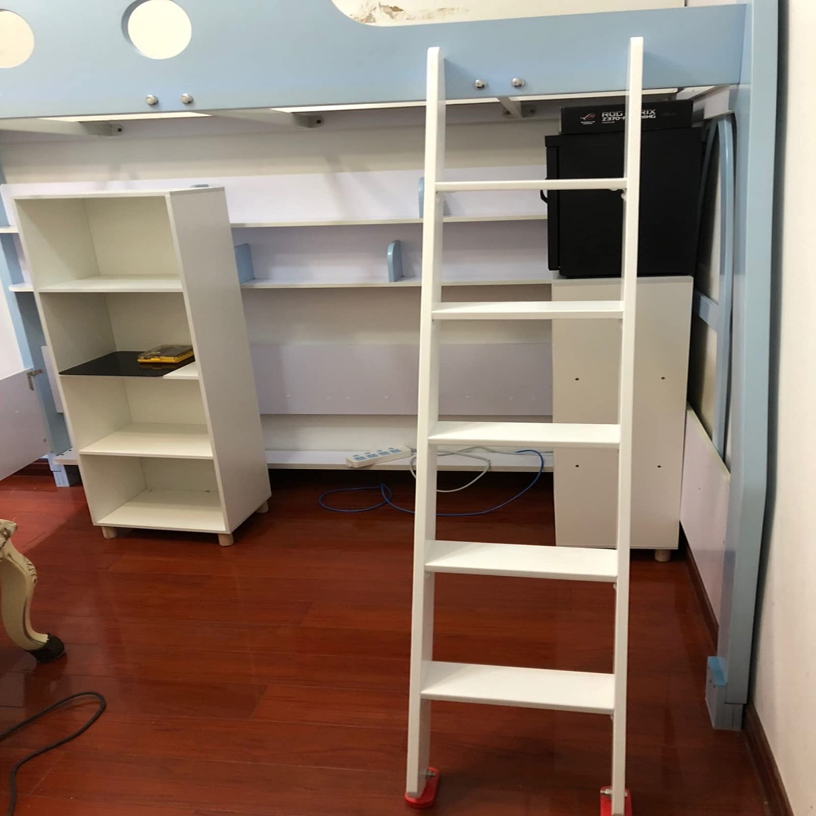 White High-Rise Wooden Bed Ladder with Hooks - 330lb Capacity Twin/Single Bunk Step Ladder for Campers, Small Spaces & Loft Beds - Perfect for Kids Rooms, Dormitories & Tiny Homes