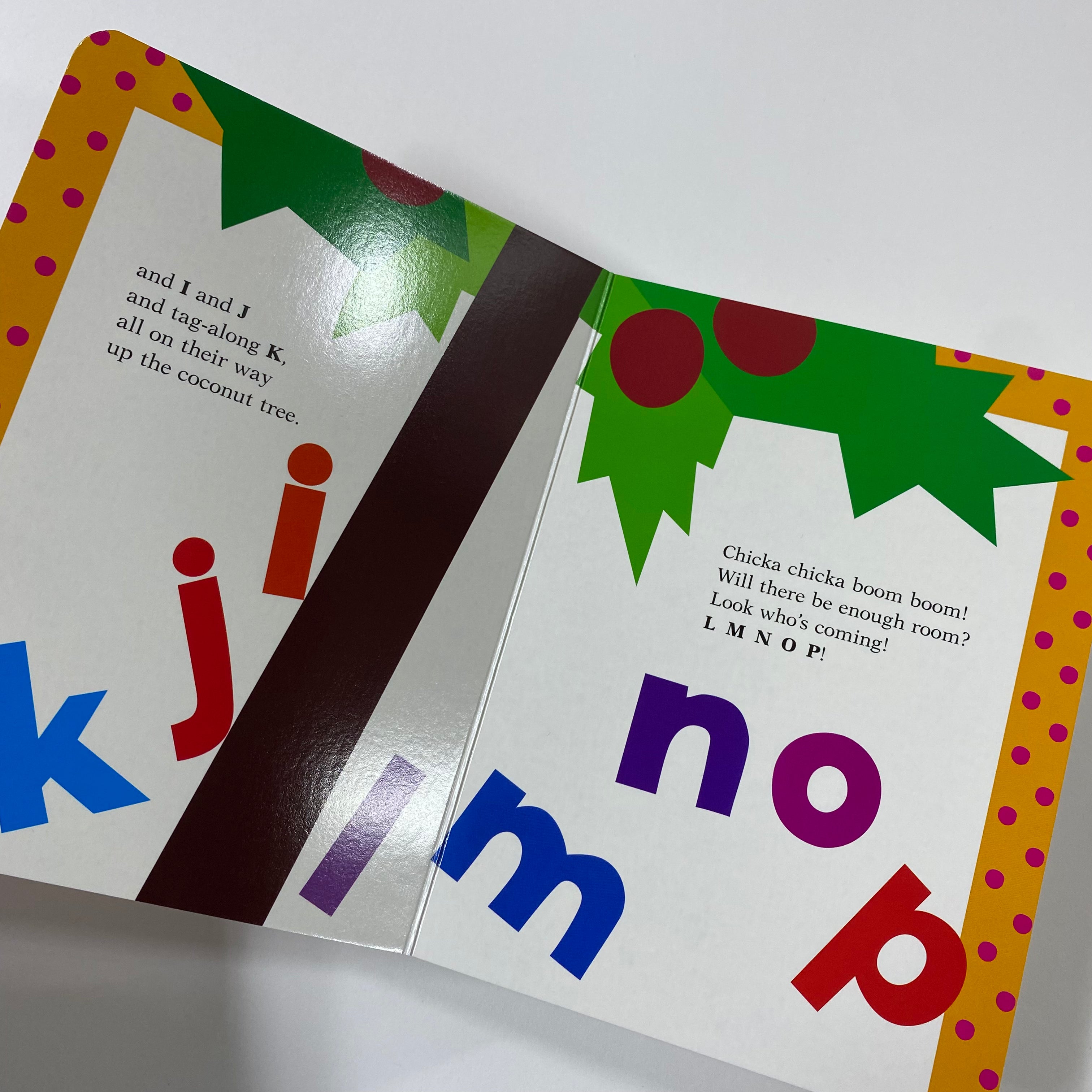 Chicka Chicka Boom Boom Board Book - Fun Alphabet Learning for Toddlers & Kids - Perfect for Storytime, Bedtime & Early Reading