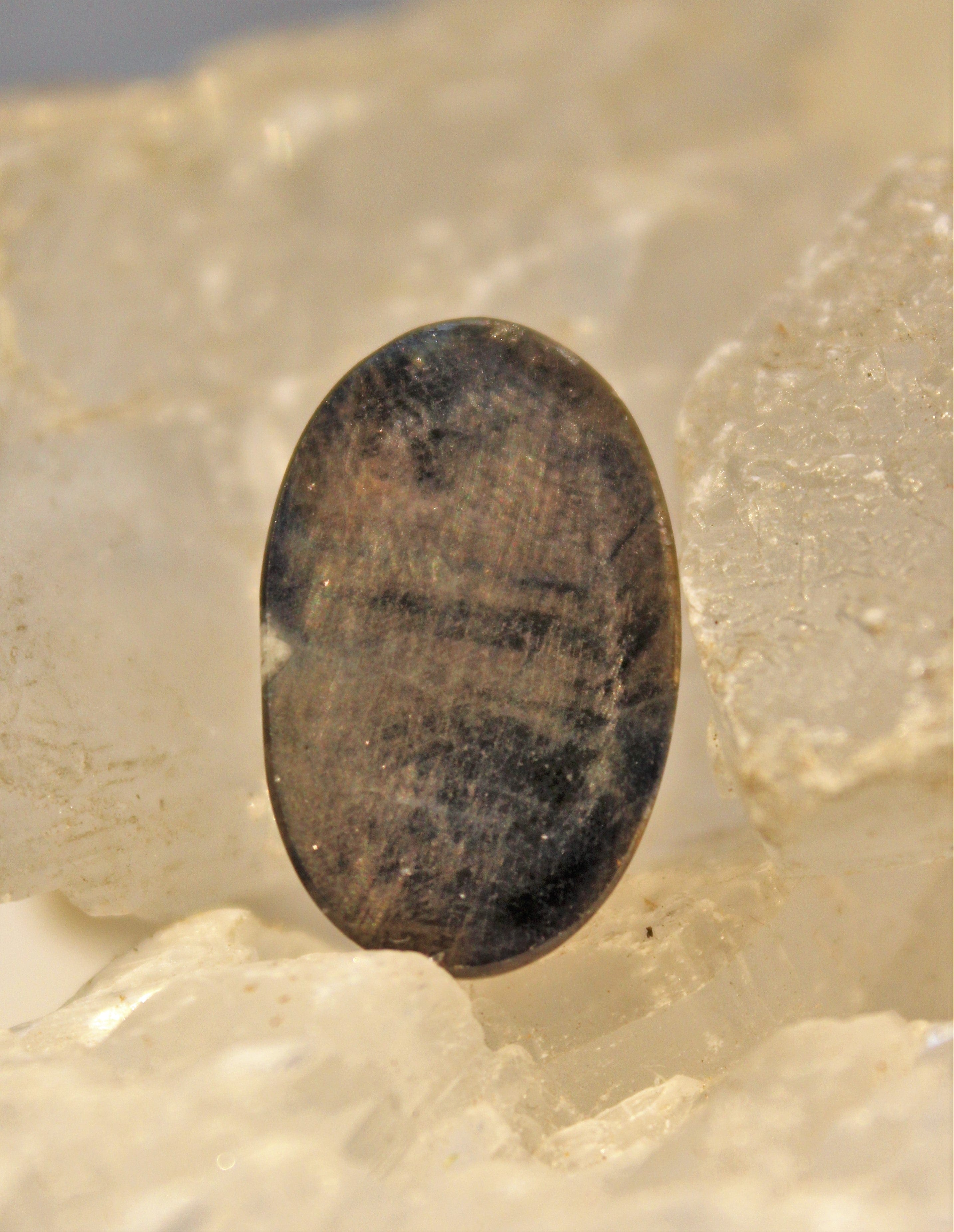 Natural Black Star Sapphire Cabochon - 10mm Round Loose Gemstone for Jewelry Making, Healing & Meditation - Perfect for Rings, Pendants & Bracelets
