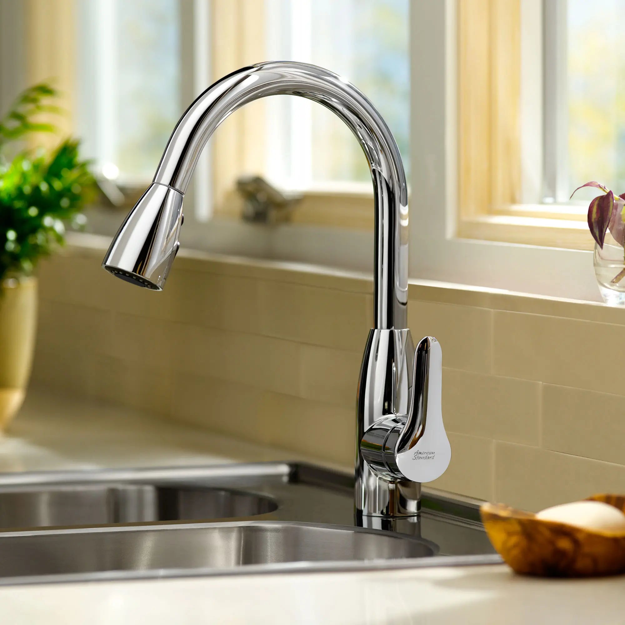 Colony® Soft Single Handle Pull Down Dual Spray Kitchen Faucet - 2.2 GPM/8.3 LPM - High Arc Brushed Nickel Sink Faucet for Modern Kitchens, Dishwashing & Food Prep