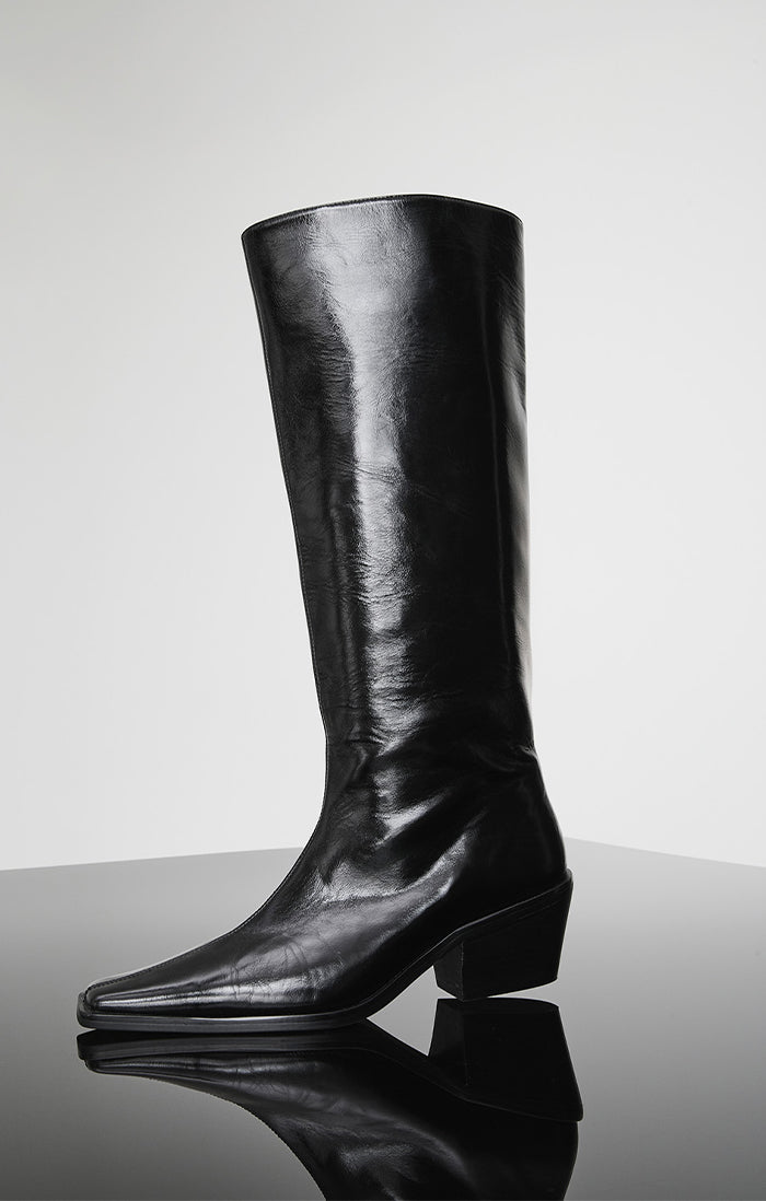 The Eli Black Boot - Stylish & Comfortable Ankle Boots for Women | Perfect for Casual Outfits, Office Wear & Night Out