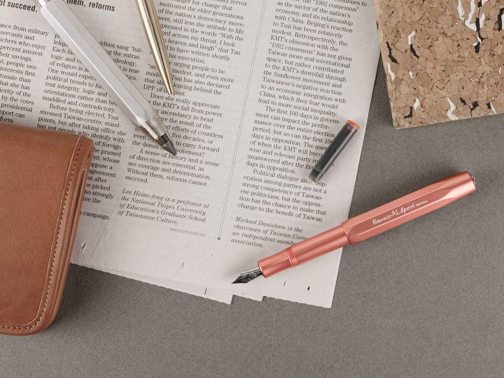 Kaweco AL Sport Fountain Pen - Fine Nib with 6 Black Ink Cartridges - Rose Gold Gift Set for Writing, Journaling & Calligraphy | Premium Aluminum Fountain Pen for Professionals & Students