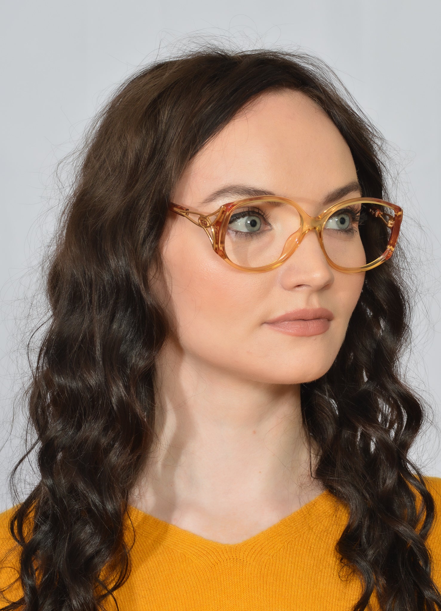 Christian Dior 2709 30 Sunglasses - Luxury Designer Shades for Women & Men | Perfect for Outdoor Activities, Beach Vacations & Fashion Statements