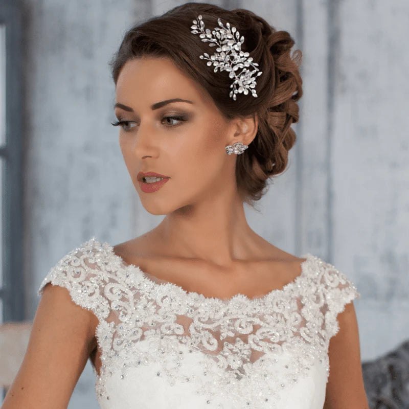 Elegant Silver Bridal Hair Comb with Crystal Headdress - Perfect for Weddings, Prom, and Formal Events (Style #9797)