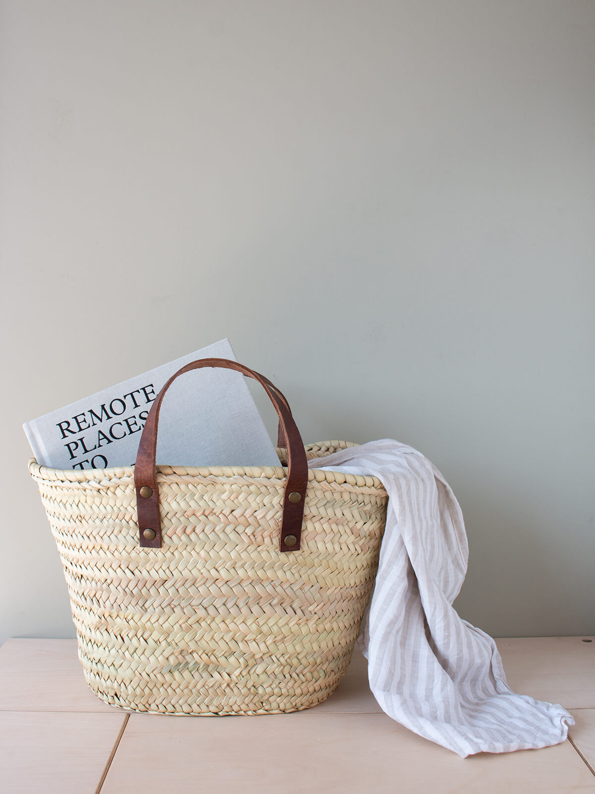 Mini Valencia Basket Bag - Handwoven Straw Tote for Women | Perfect for Beach, Picnic & Summer Outfits | Tan