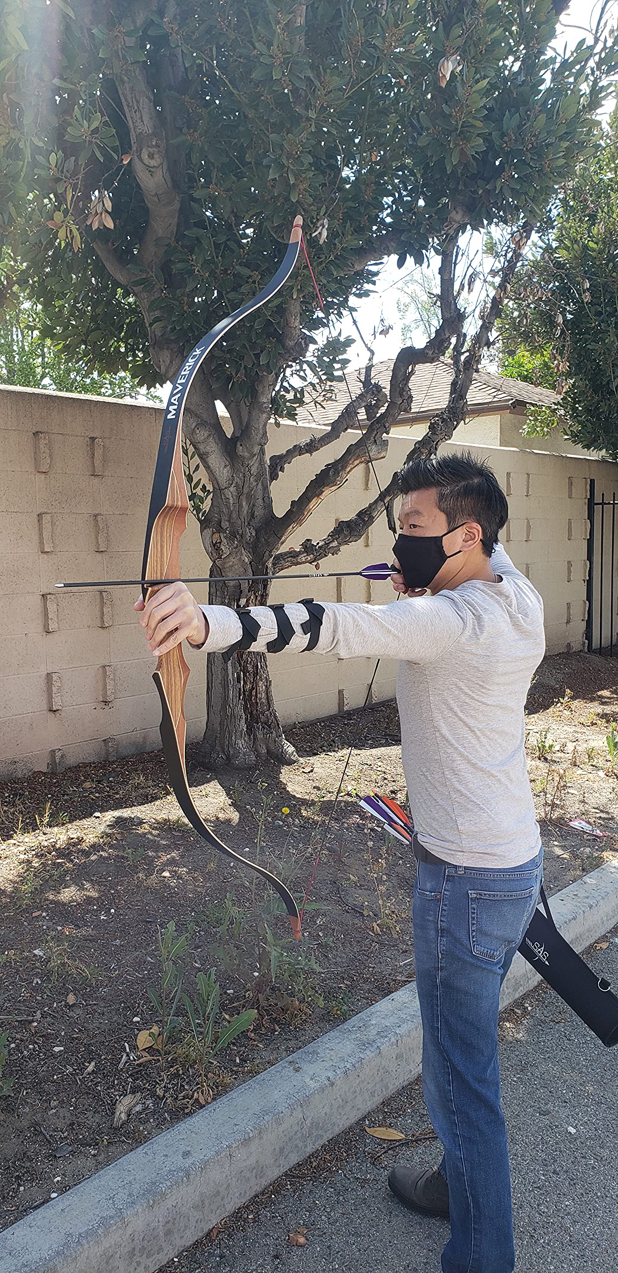 Southland Archery Supply SAS Maverick One Piece Traditional Wood Hunting Bow - 58