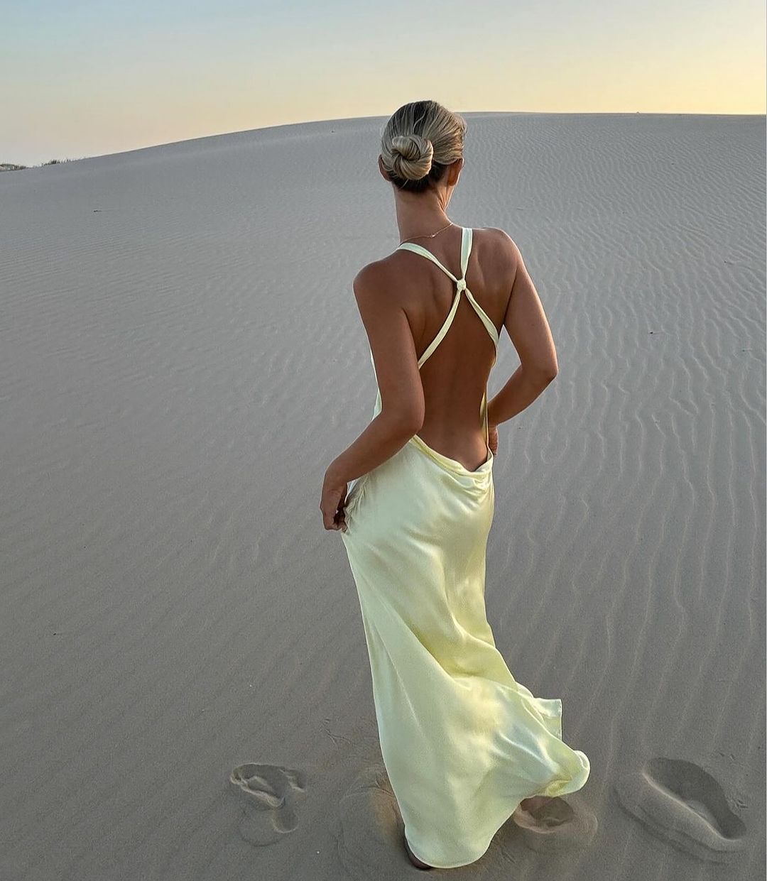 Elegant Backless Yellow Satin Long Prom Dress for Women - Perfect for Birthday Parties, Formal Events & Special Occasions - Style J3638