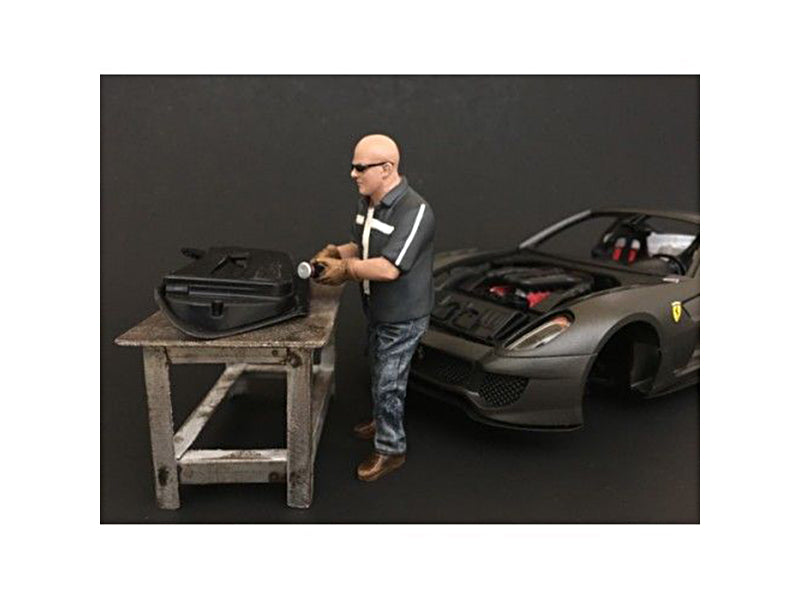 American Diorama 1/18 Scale Chop Shop Mr. Fabricator Figurine - Highly Detailed Model Car Accessory for Diorama, Collectors & Hobbyists - Perfect for Custom Car Scenes & Display Cases