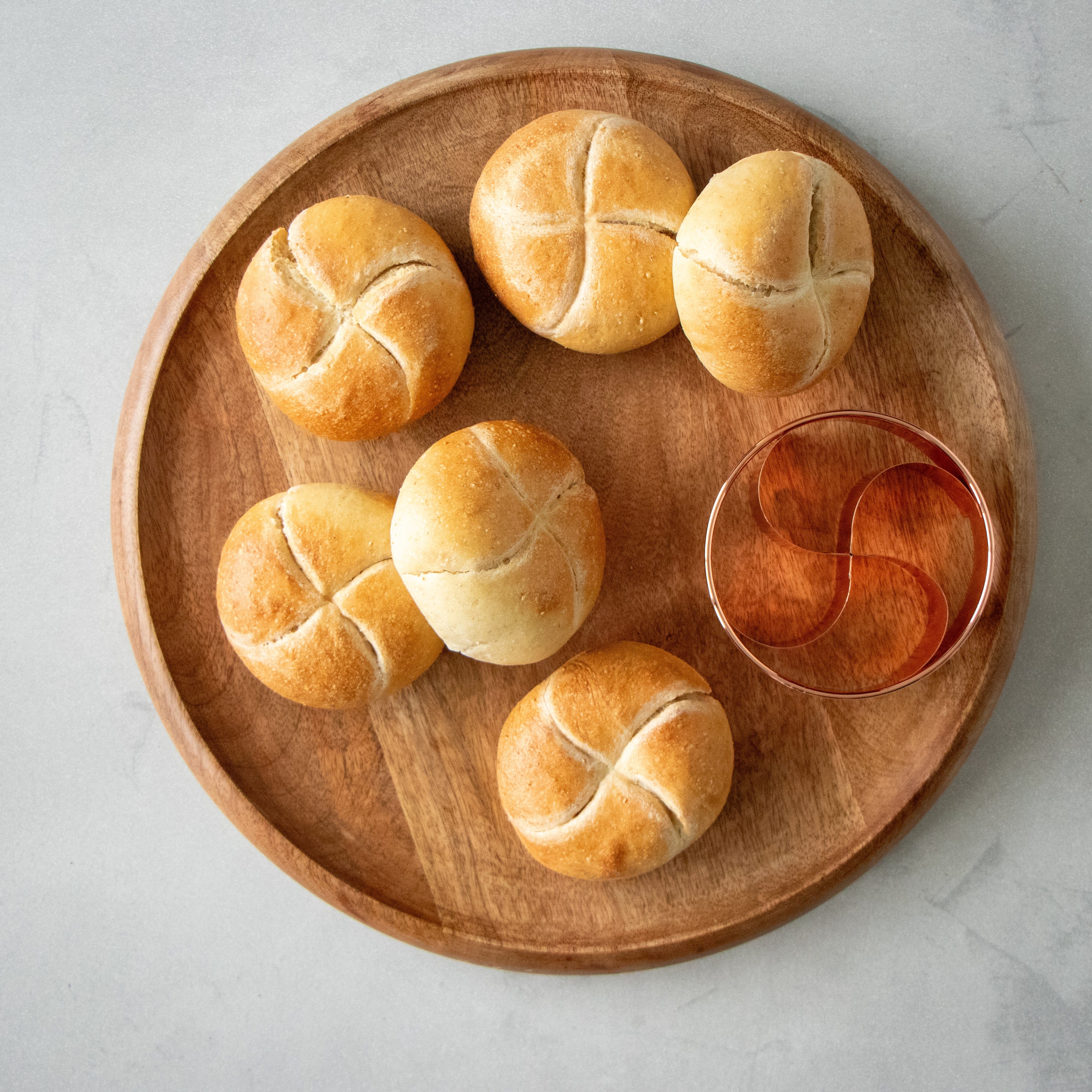Kaiser Roll Stamp - Professional Bread Dough Stamping Tool for Perfect Homemade Rolls | Ideal for Baking, Restaurants, and Home Kitchens