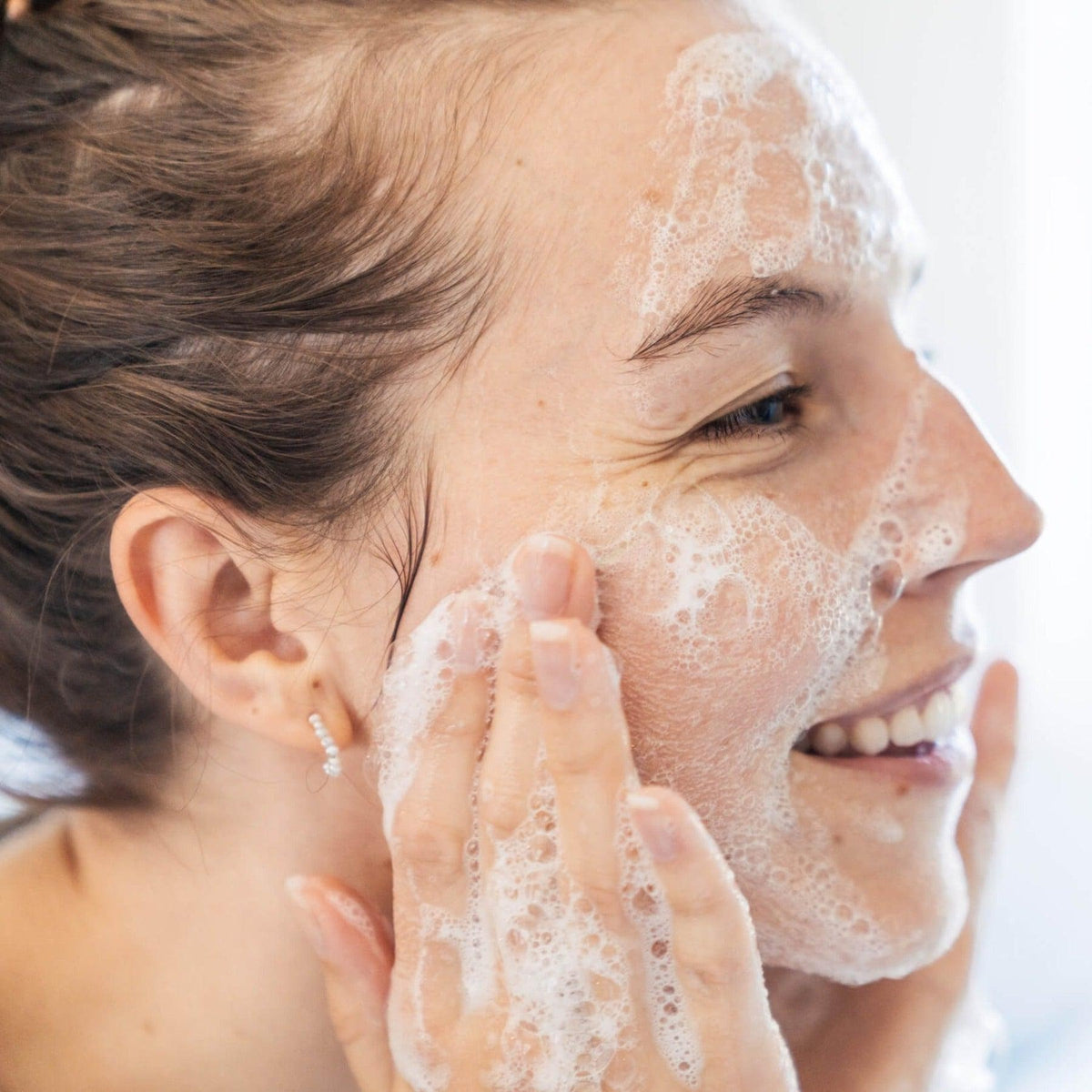 Best Facial Cleanser for Acne & Sensitive Skin - Gentle Daily Face Wash for Men & Women - Perfect for Morning & Night Skincare Routine