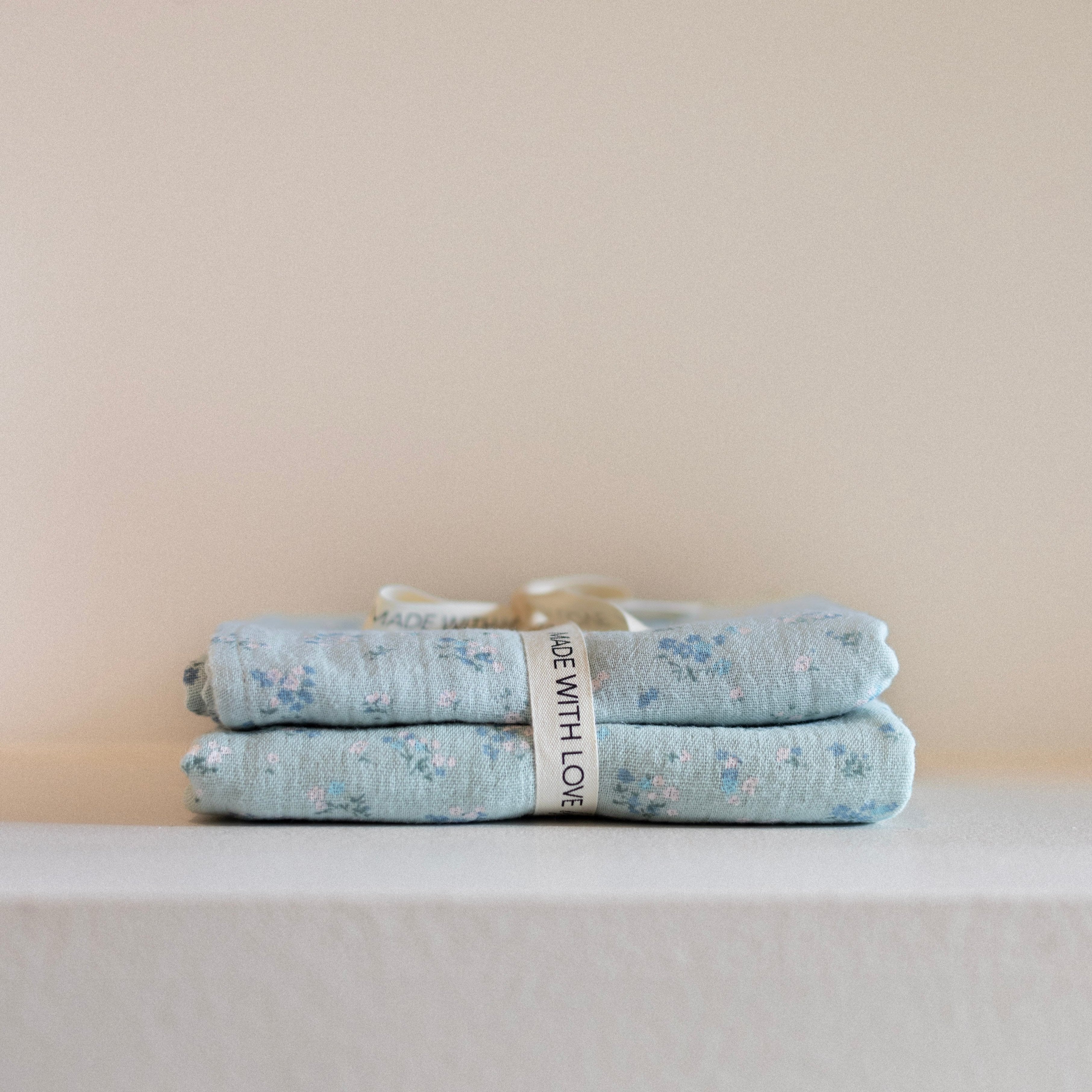 Organic Cotton Baby Swaddle Blankets - Soft Green Floral Design, Set of 2 | Perfect for Newborn Sleep, Swaddling & Photo Props | Gender Neutral Nursery Essentials