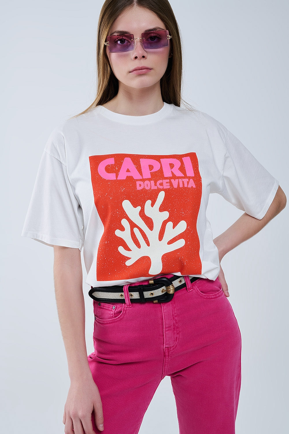 Capri La Dolce Vita Graphic Print White T-Shirt - Casual Summer Fashion for Women | Perfect for Beach Outings & Weekend Wear