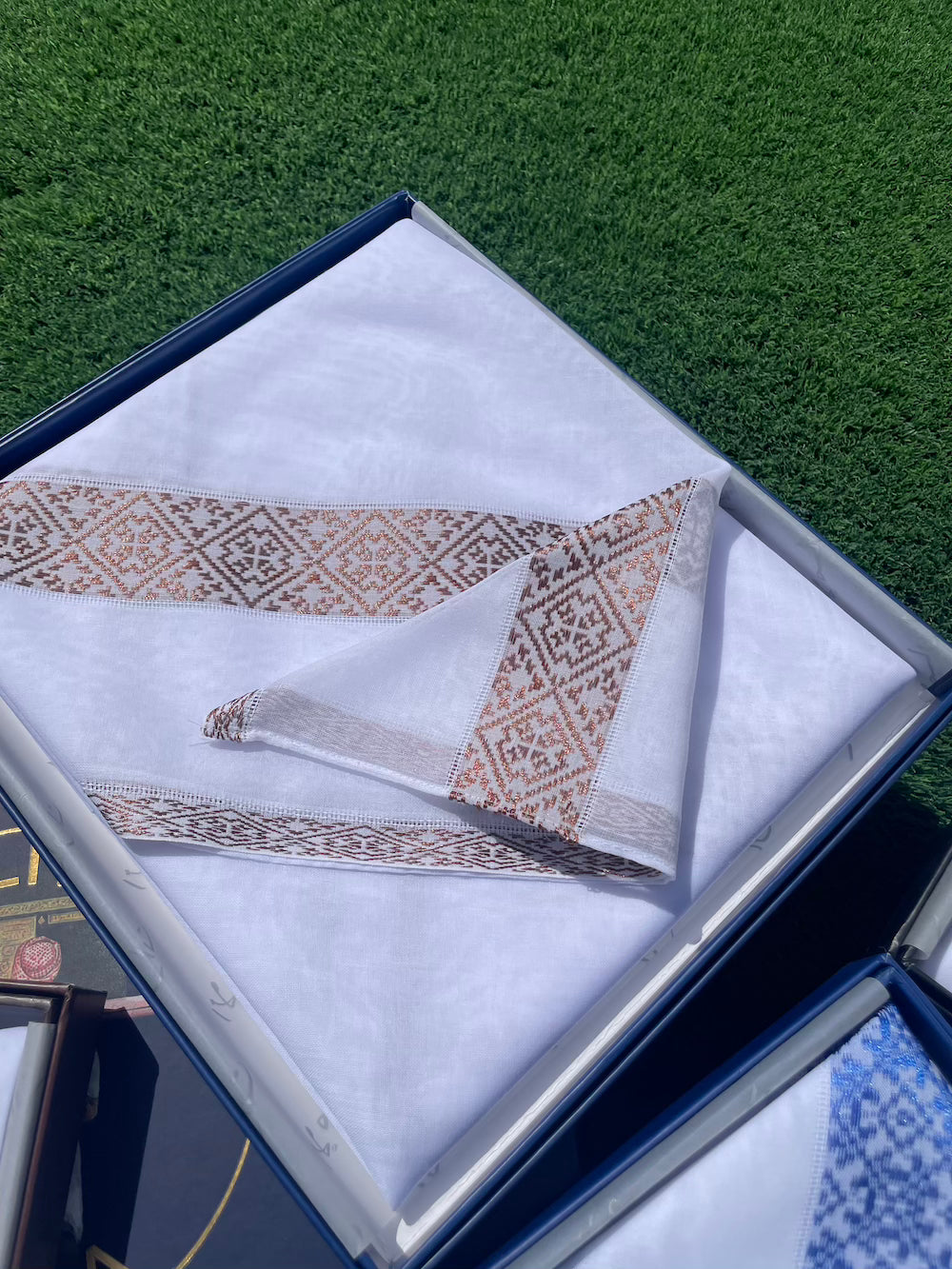 Bronze Metallic Keffiyeh Scarf - 100% Cotton Middle Eastern Head Wrap for Men & Women - Perfect for Outdoor Activities, Travel, and Cultural Events