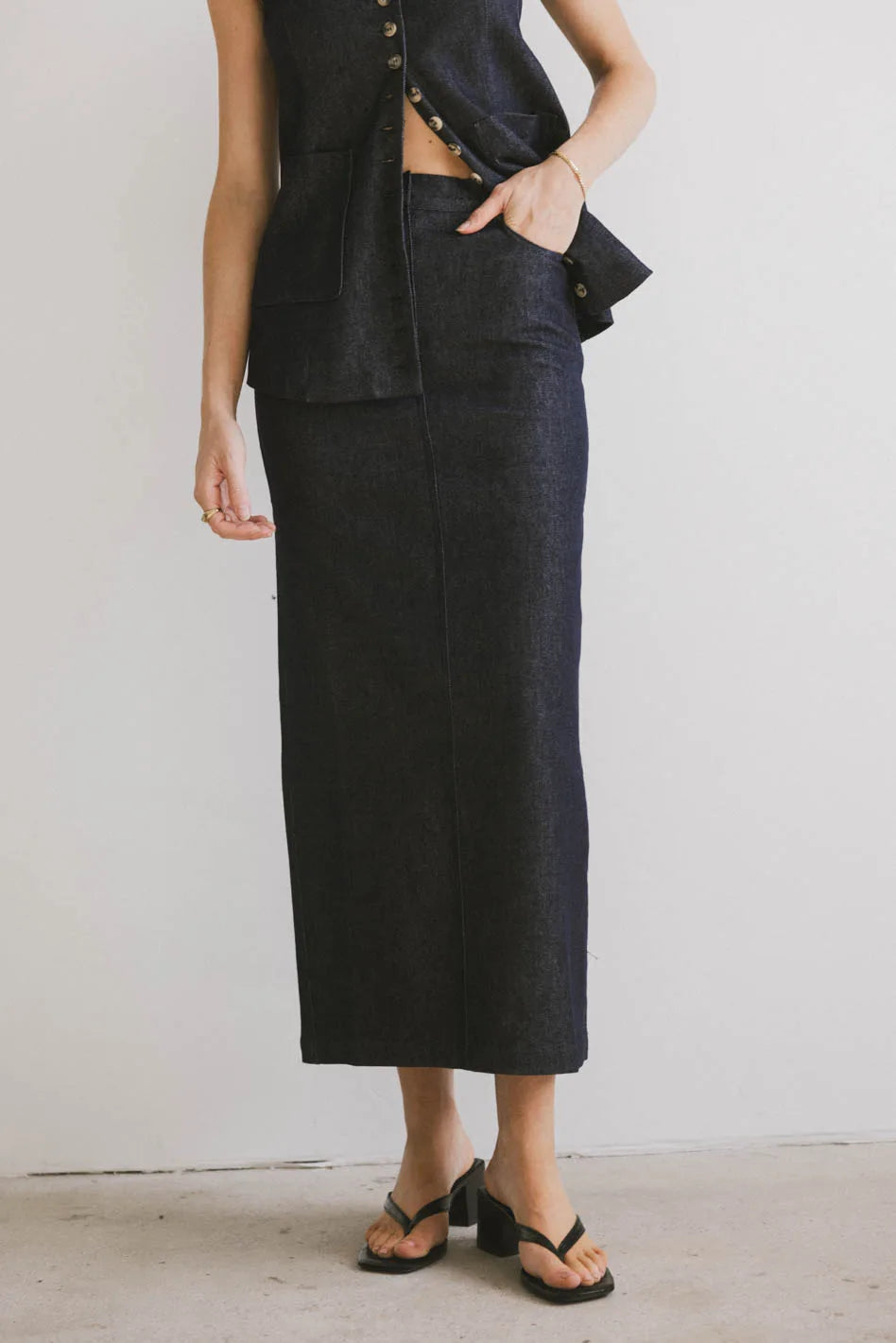 Miriam Denim Maxi Skirt for Women - High Waisted Long Denim Skirt with Side Slits - Boho Vintage Style - Perfect for Casual Outfits, Beach Wear & Summer Fashion