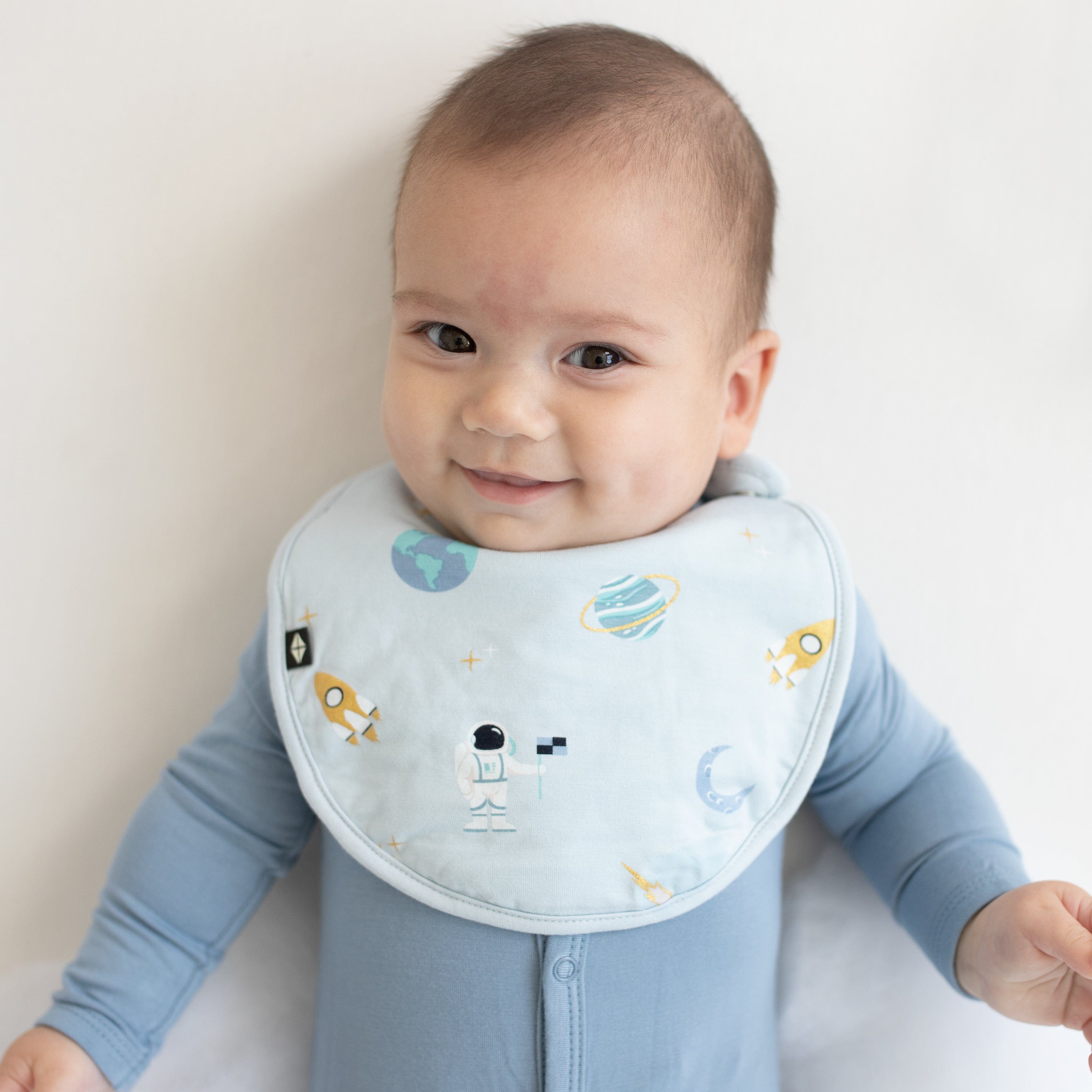 Premium Baby Bib - Soft, Absorbent & Stylish Ice Space Design for Mess-Free Feeding - Perfect for Infants & Toddlers at Home or On-the-Go