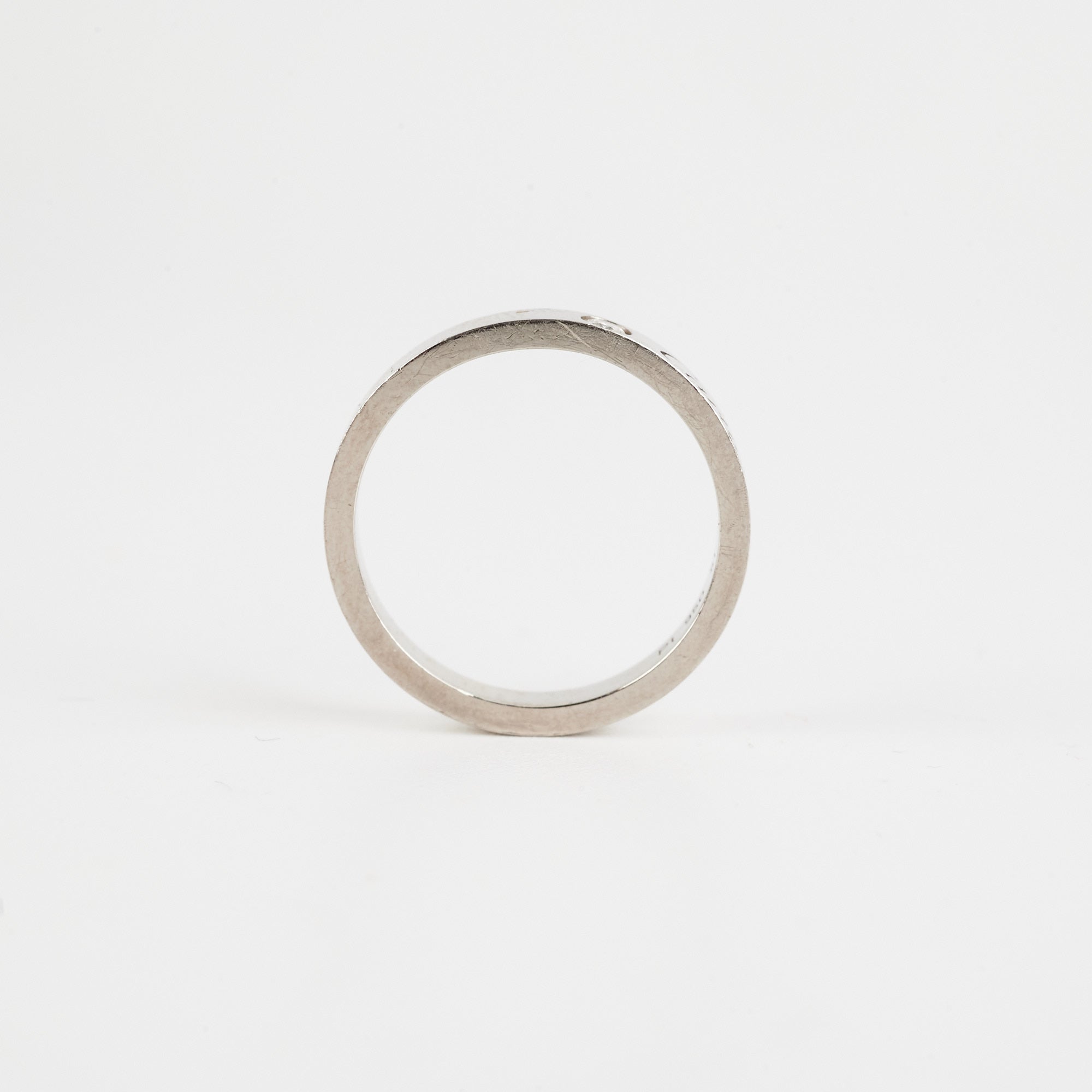Cartier Love Wedding Band Ring - 18K Yellow Gold Size 51 for Women & Men - Perfect for Engagement, Wedding & Anniversary Gifts