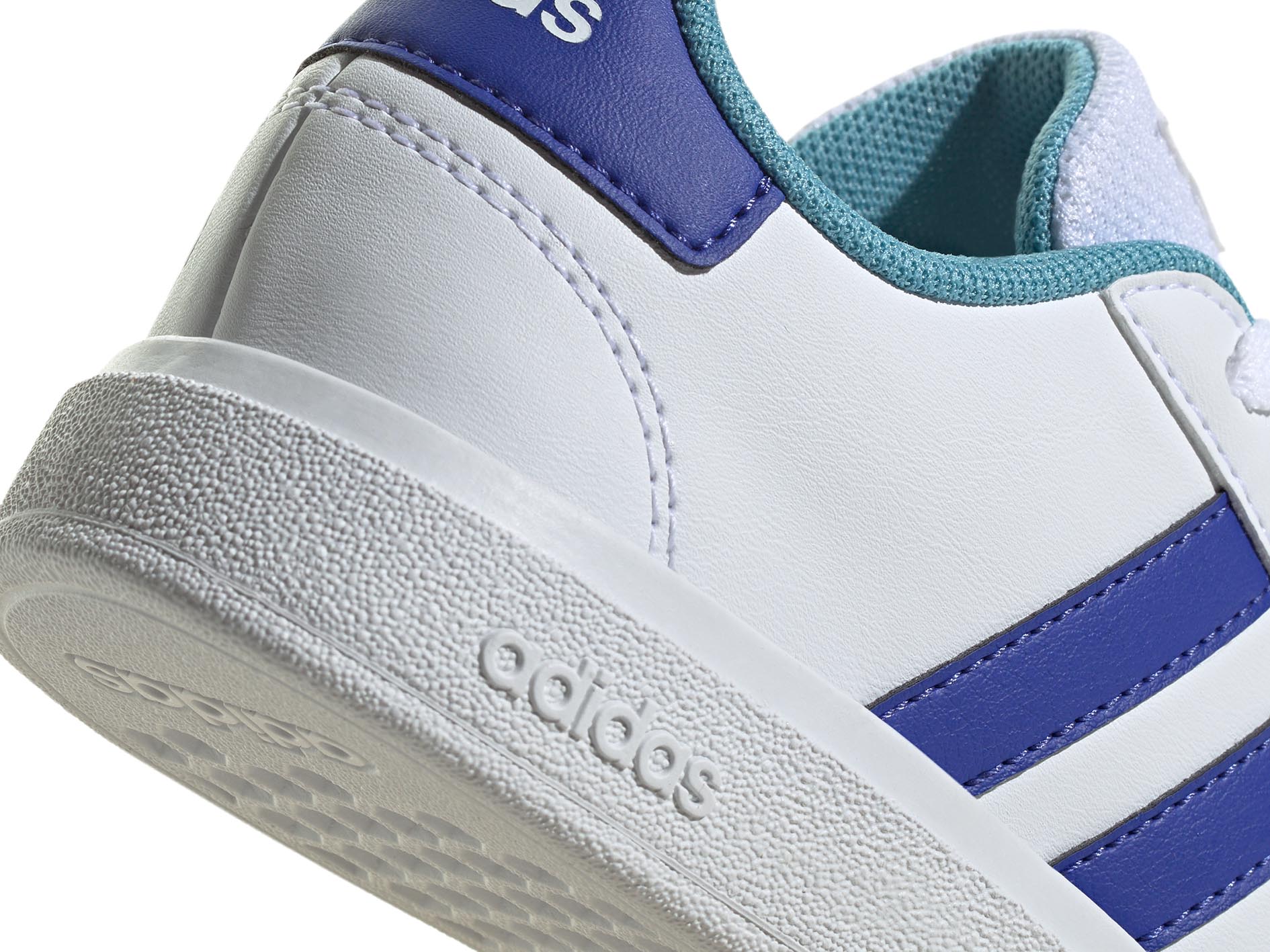 Adidas Kids' Grand Court 2.0 Sneakers - Lightweight Comfortable Tennis Shoes for Boys & Girls - Perfect for School, Sports & Casual Wear