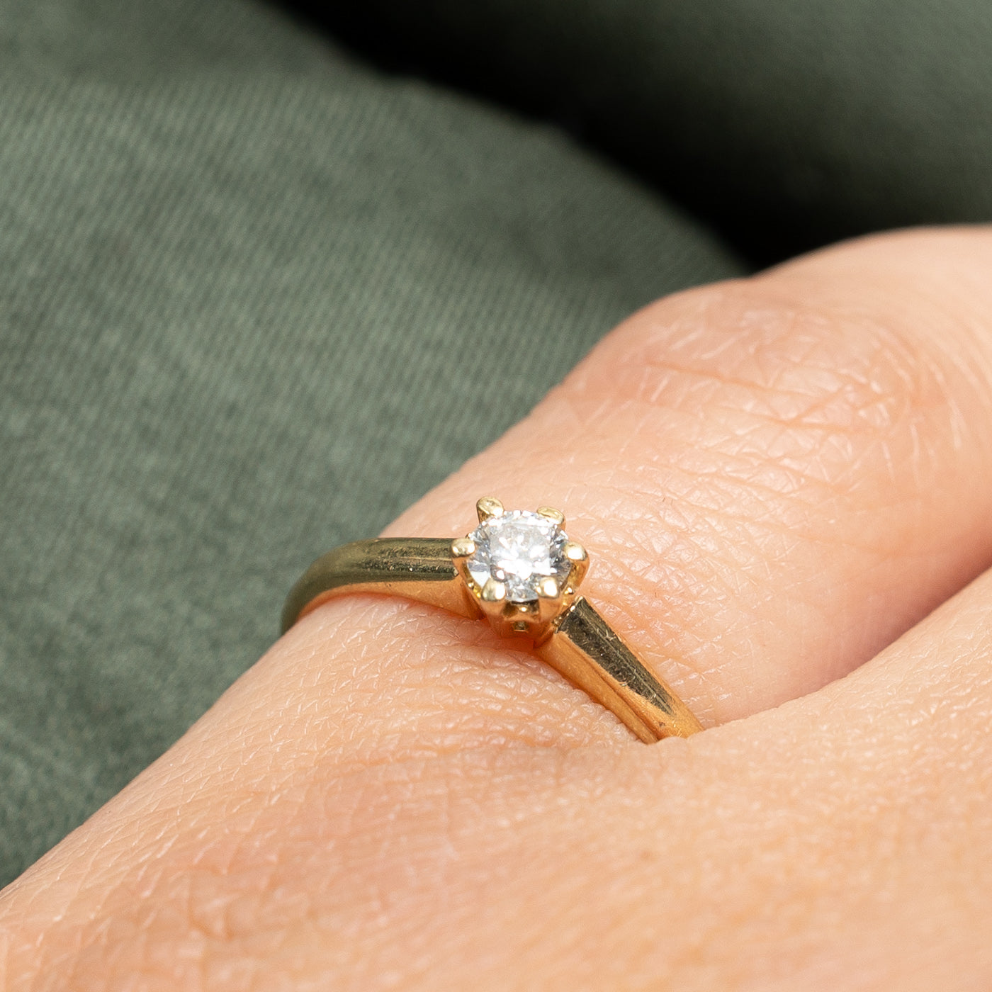 0.16ct Solitaire Diamond Ring - Size 5.25 | Classic Engagement Wedding Band | Perfect for Proposals, Anniversaries & Special Occasions