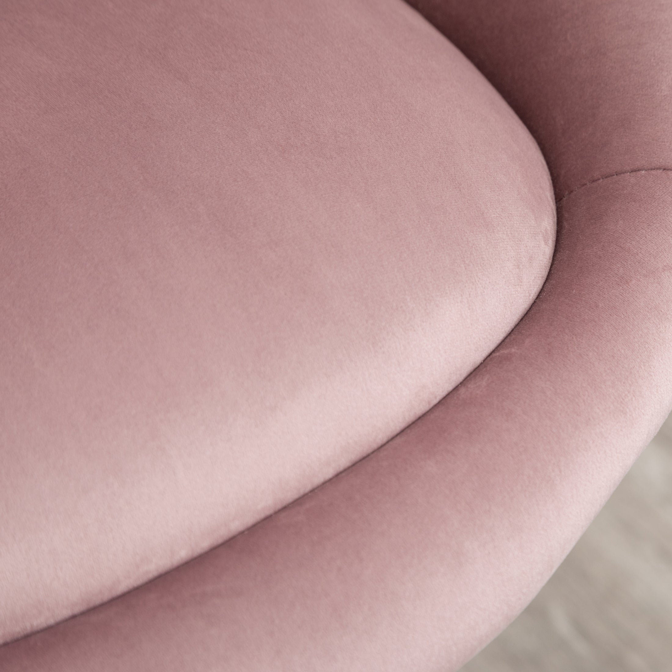 Roundhill Furniture Noas Velvet Upholstered Tufted Back Swivel Accent Chair - Soft Mauve Velvet Living Room Chair with 360° Rotation for Bedroom, Office & Lounge Comfort
