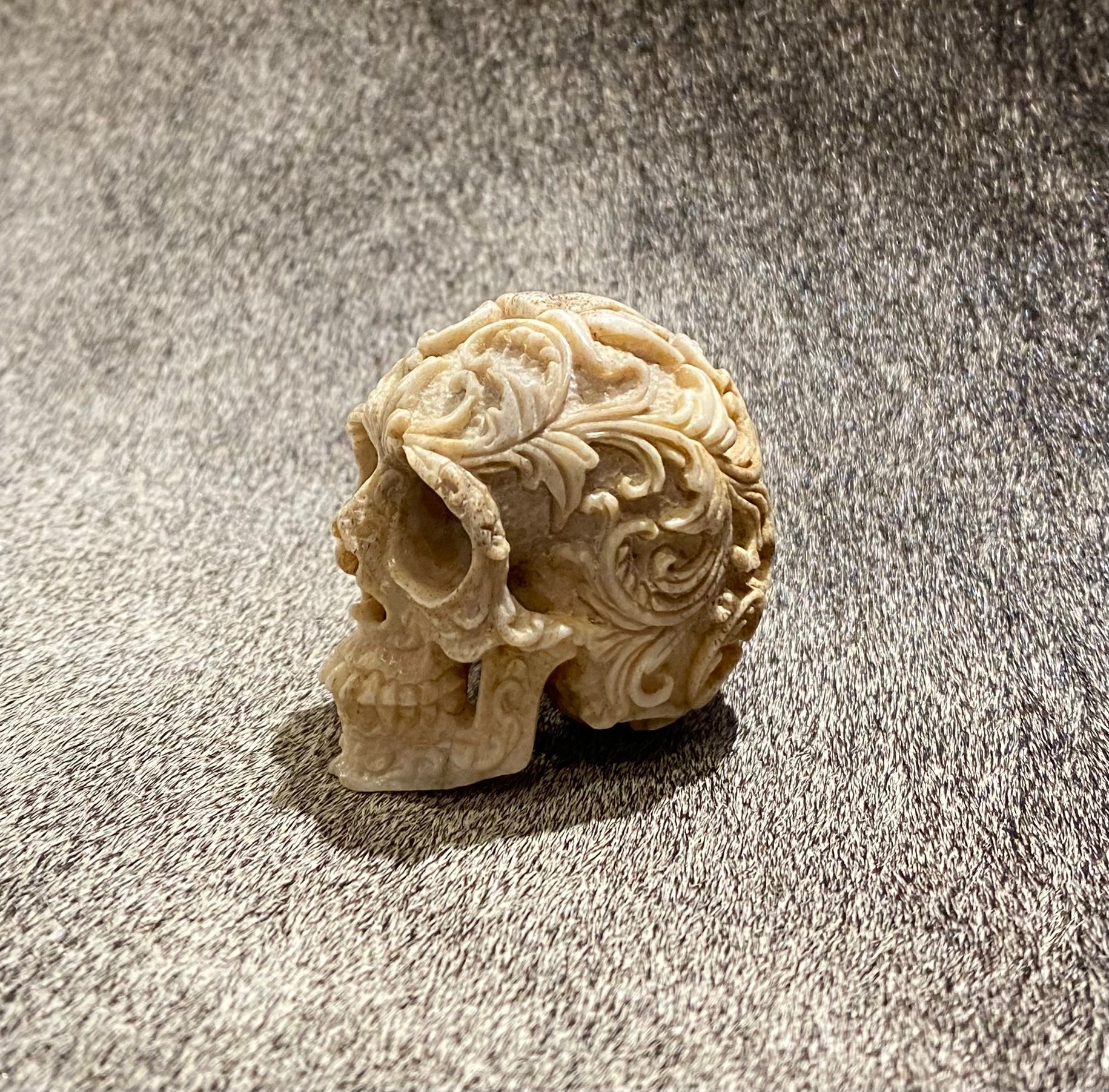 Floral Carved Skull Ivory Decor - Gothic Home Decor, Unique Handmade Skull Sculpture for Halloween, Gothic Wedding & Dark Aesthetic Room Decor