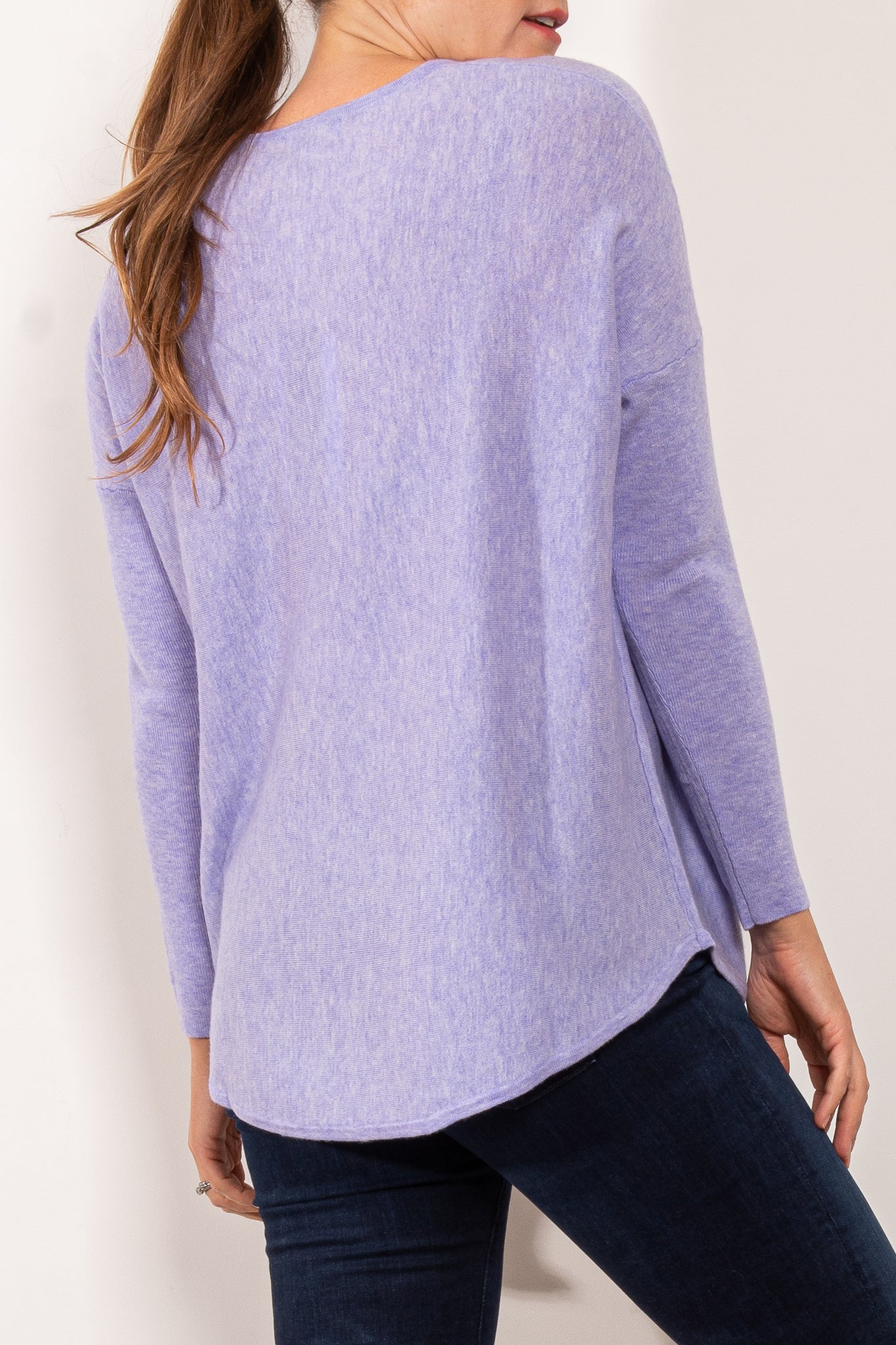 Bridge & Lord Women's Curved Hem V-Neck Jumper Sweater - Soft Knit Pullover for Casual Wear & Office Outfits