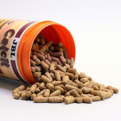 JBL Calcil 250ml - High Calcium Turtle Food Pellets & Sticks for Aquatic Turtles - Ideal for Shell Health & Growth in Aquariums & Outdoor Ponds