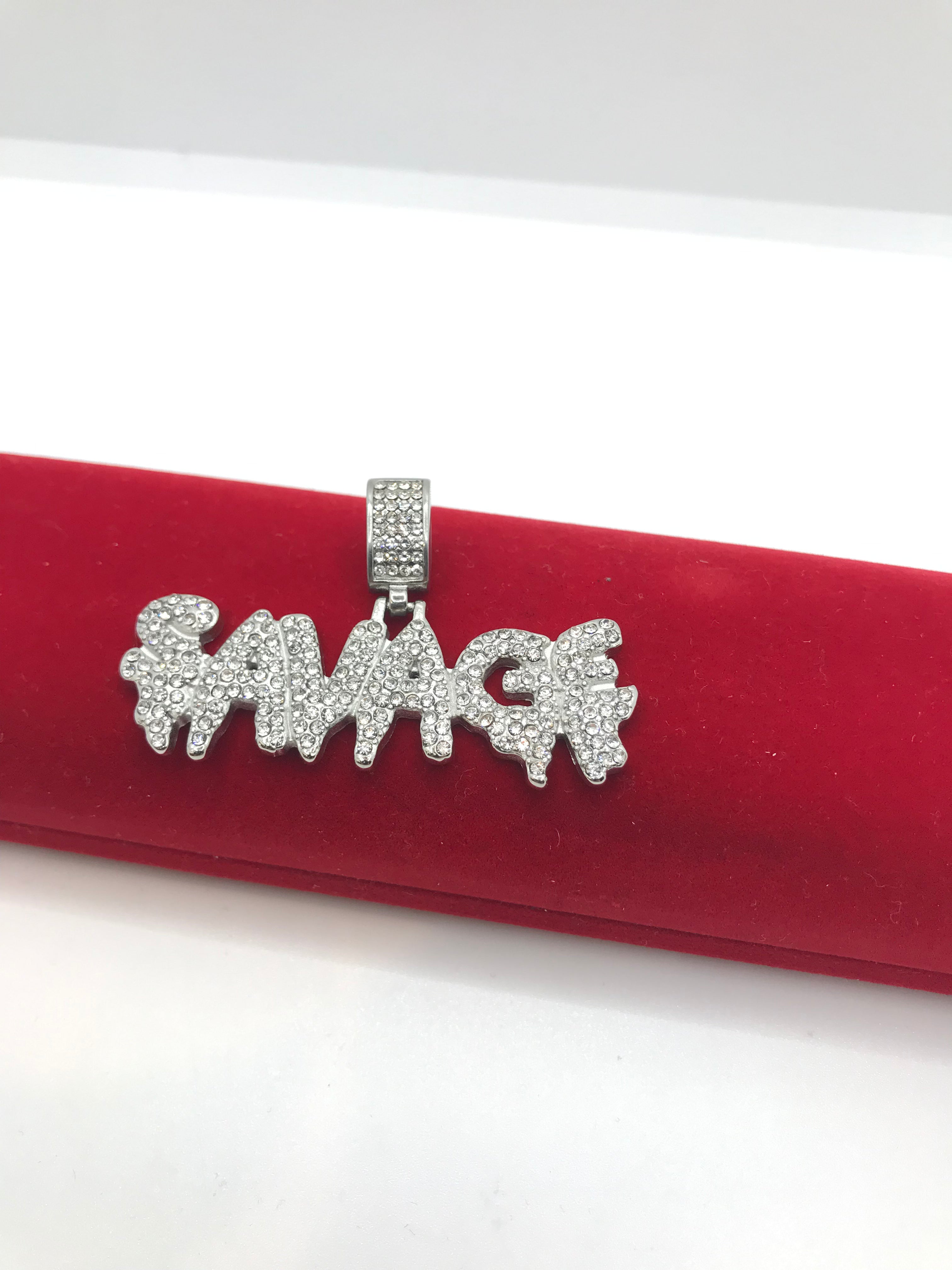 Men's Iced Out Hip Hop Pendant Necklace - Savage Style Bling Jewelry for Rappers & Hip Hop Fans - Perfect for Concerts, Parties & Streetwear Fashion
