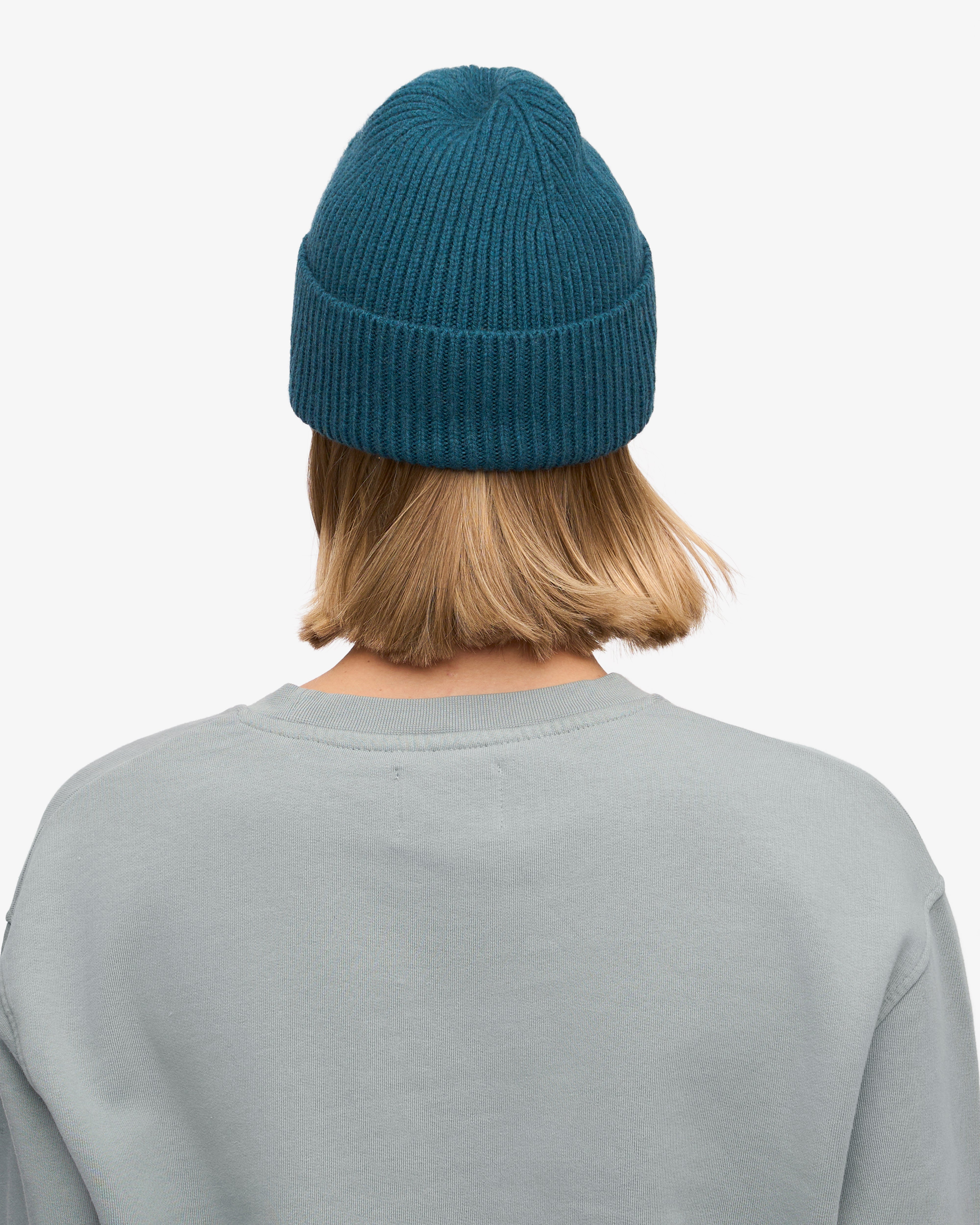 Premium Merino Wool Beanie for Men & Women - Soft & Warm Winter Hat in Ocean Green - Perfect for Skiing, Hiking & Outdoor Activities