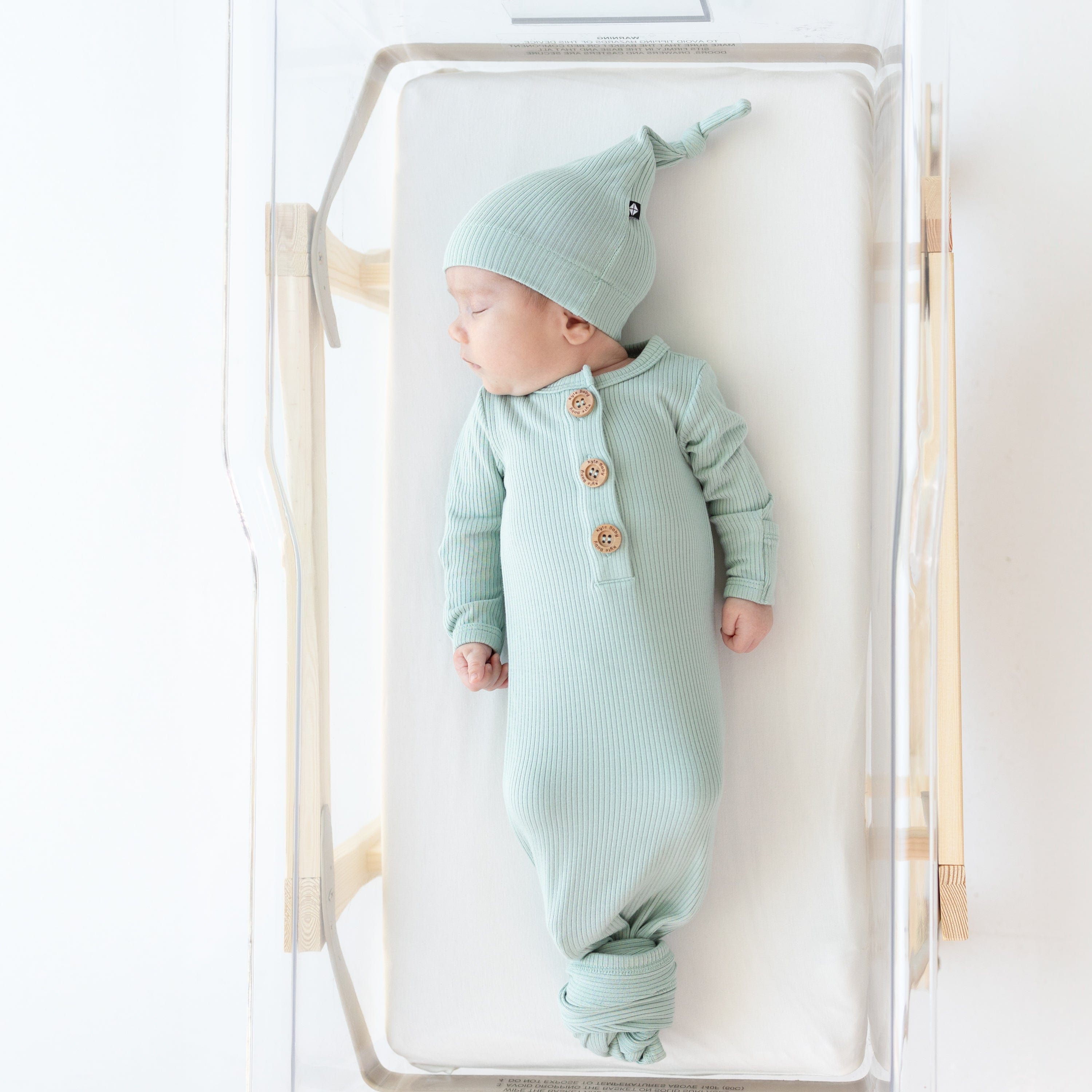 Elegant Sage Green Ribbed Knotted Gown with Matching Hat Set - Perfect for Maternity Photoshoots, Baby Showers & Special Occasions