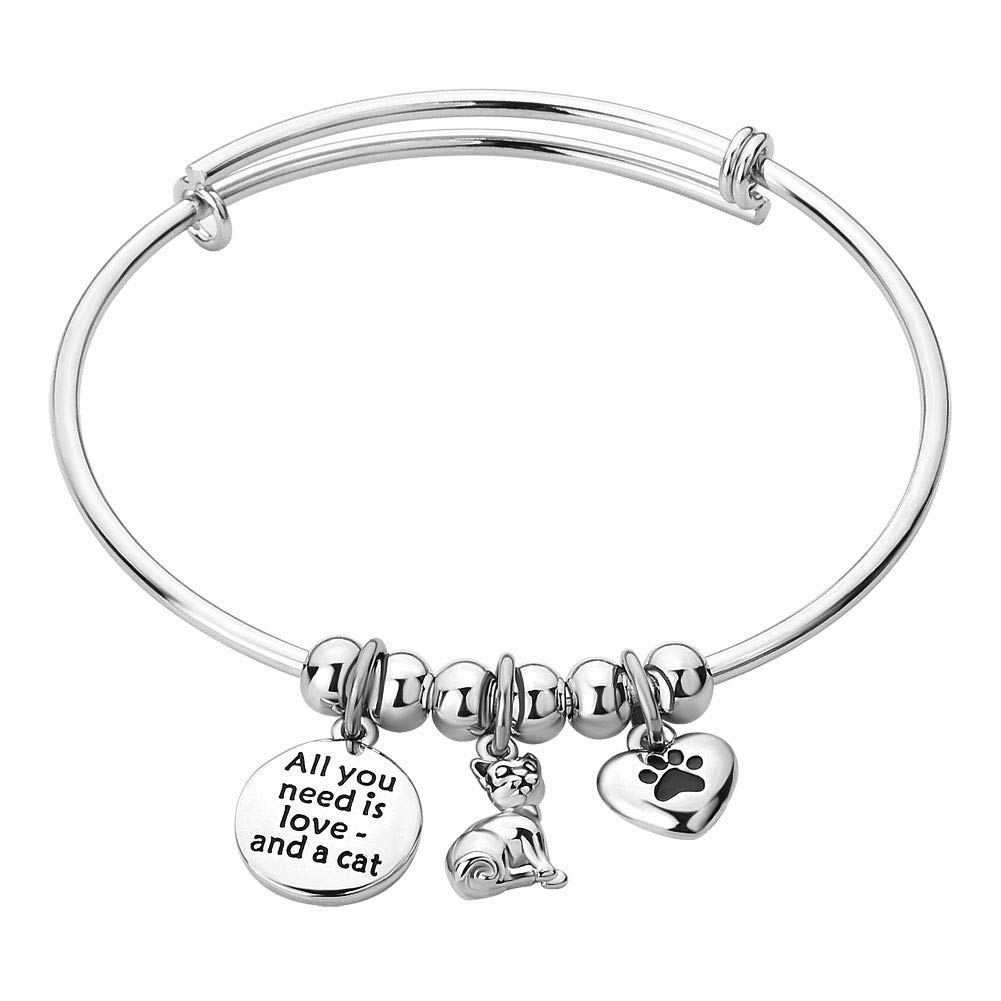 Casa De Novia Jewelry Adjustable Charm Bracelet with Love Heart & Paw Prints - Perfect Gift for Women, Dog & Cat Lovers - Ideal for Valentine's Day, Anniversary & Everyday Wear