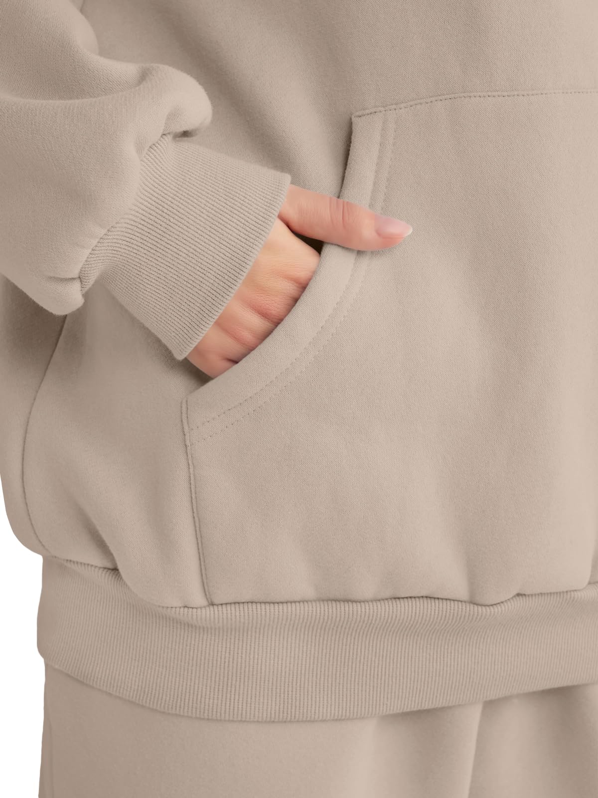 AUTOMET Women's 2-Piece Lounge Set - Oversized Hoodie & Baggy Sweatpants with Pockets | Cozy Fall Fashion Outfit for Home, Workout & Casual Wear