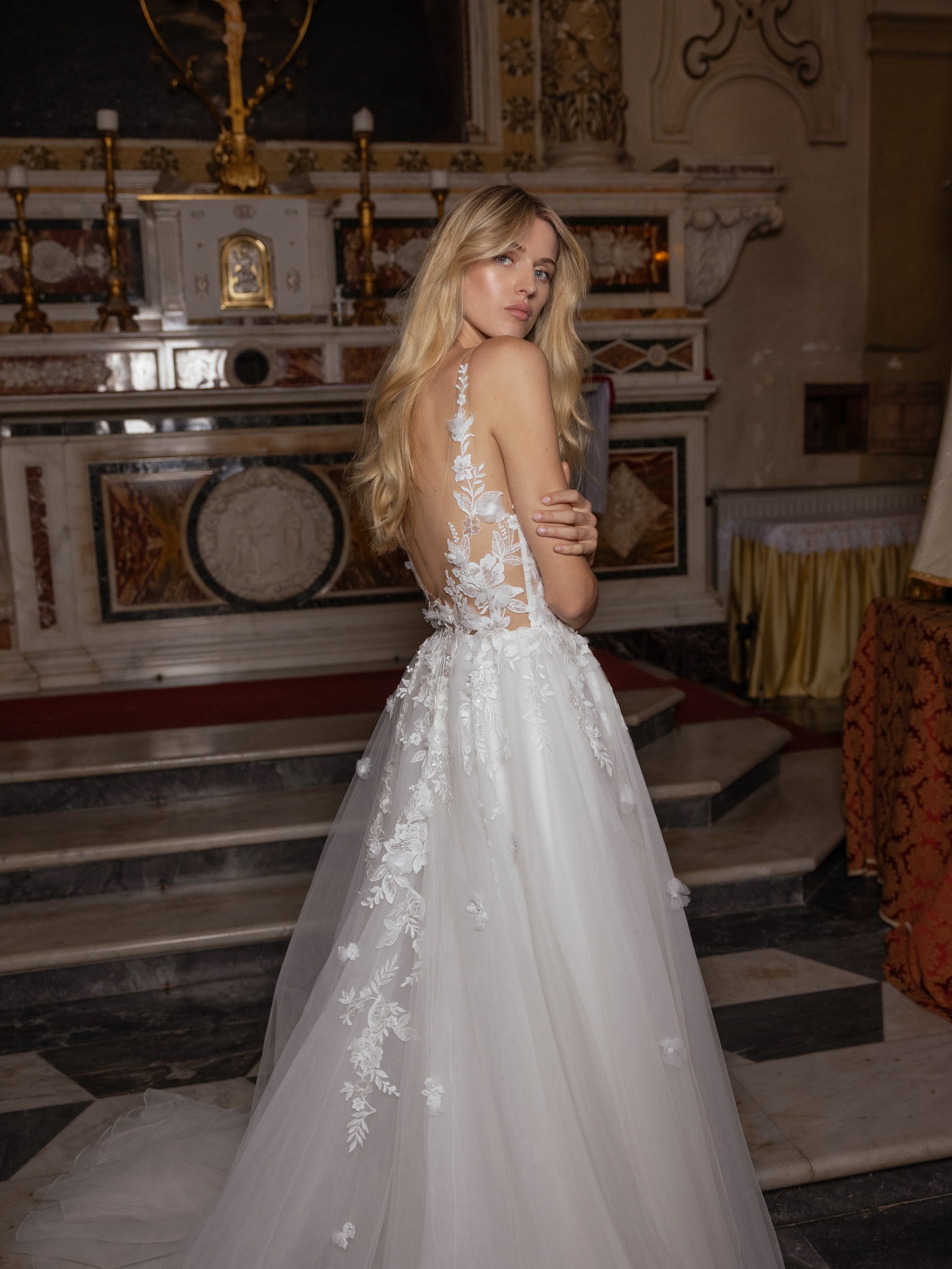 Anne Marie Modeca - Stylish Women's Fashion Apparel & Accessories | Trendy Outfits for Casual, Work & Special Occasions