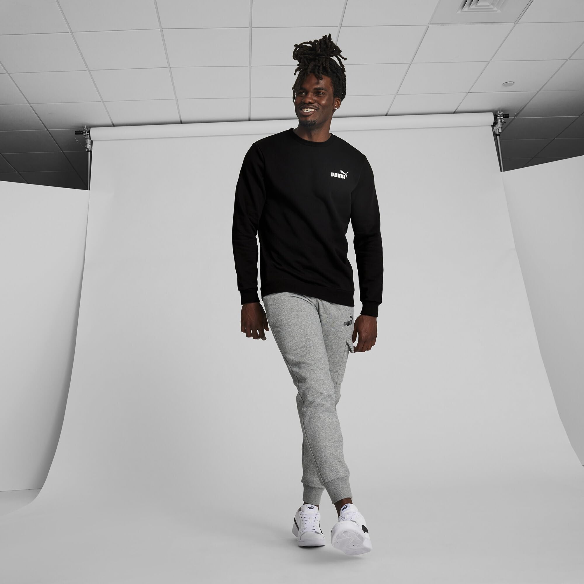 Puma Unisex ESS Small Logo Crew 男士休闲运动卫衣 日常穿搭与健身房必备