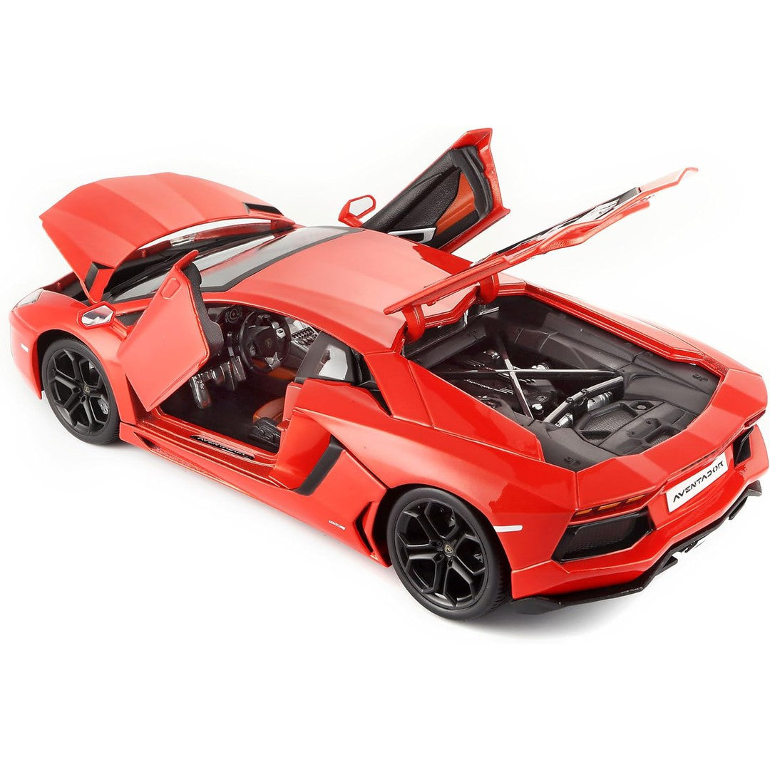 1:18 Scale 2012 Lamborghini Aventador LP700-4 Coupé Diecast Model Car - Metallic Orange by Bburago | Collectible Sports Car for Display, Gifts & Racing Enthusiasts