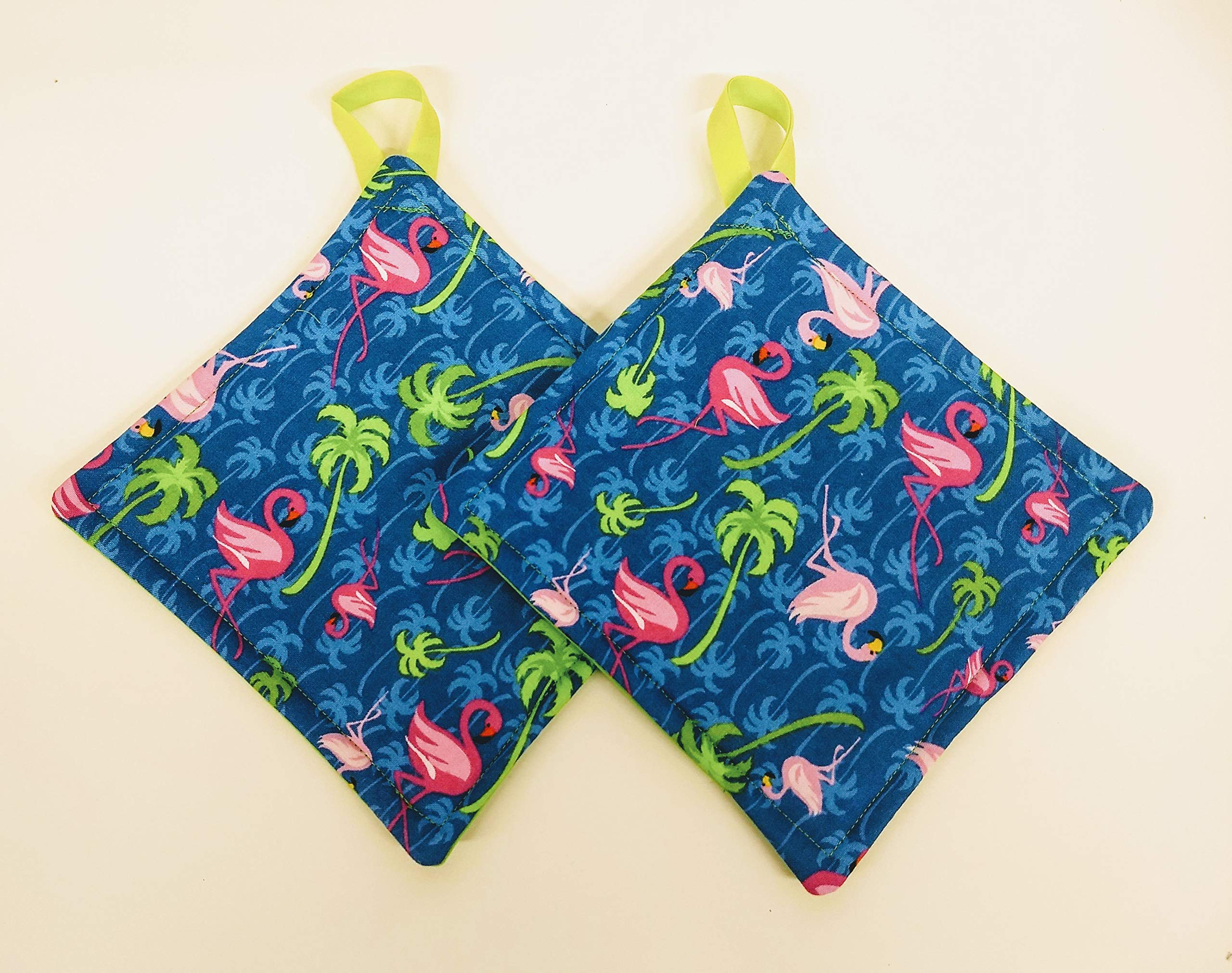 Premium Kitchen Pot Holder Set - Heat Resistant Oven Mitts & Hot Pads for Cooking, Baking, Grilling - Tropical Flamingo Print Design - Perfect for Home Kitchen, BBQ & Holiday Gifts