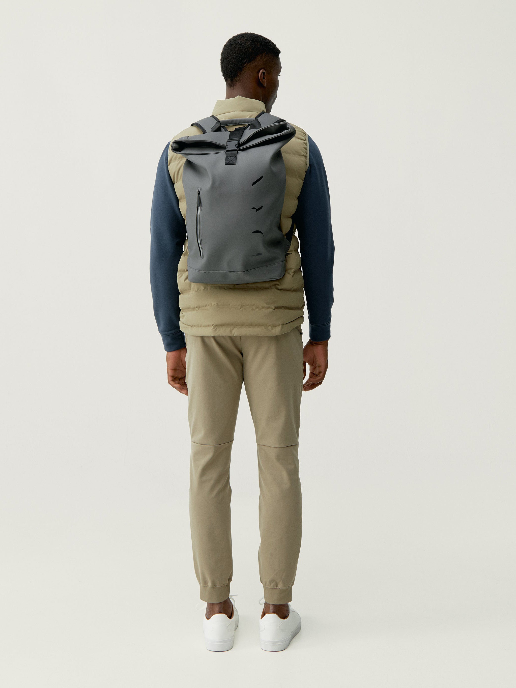 Born Nelson Backpack - Durable Travel Backpack for Men & Women, Road Grey - Perfect for Hiking, Commuting & Everyday Use