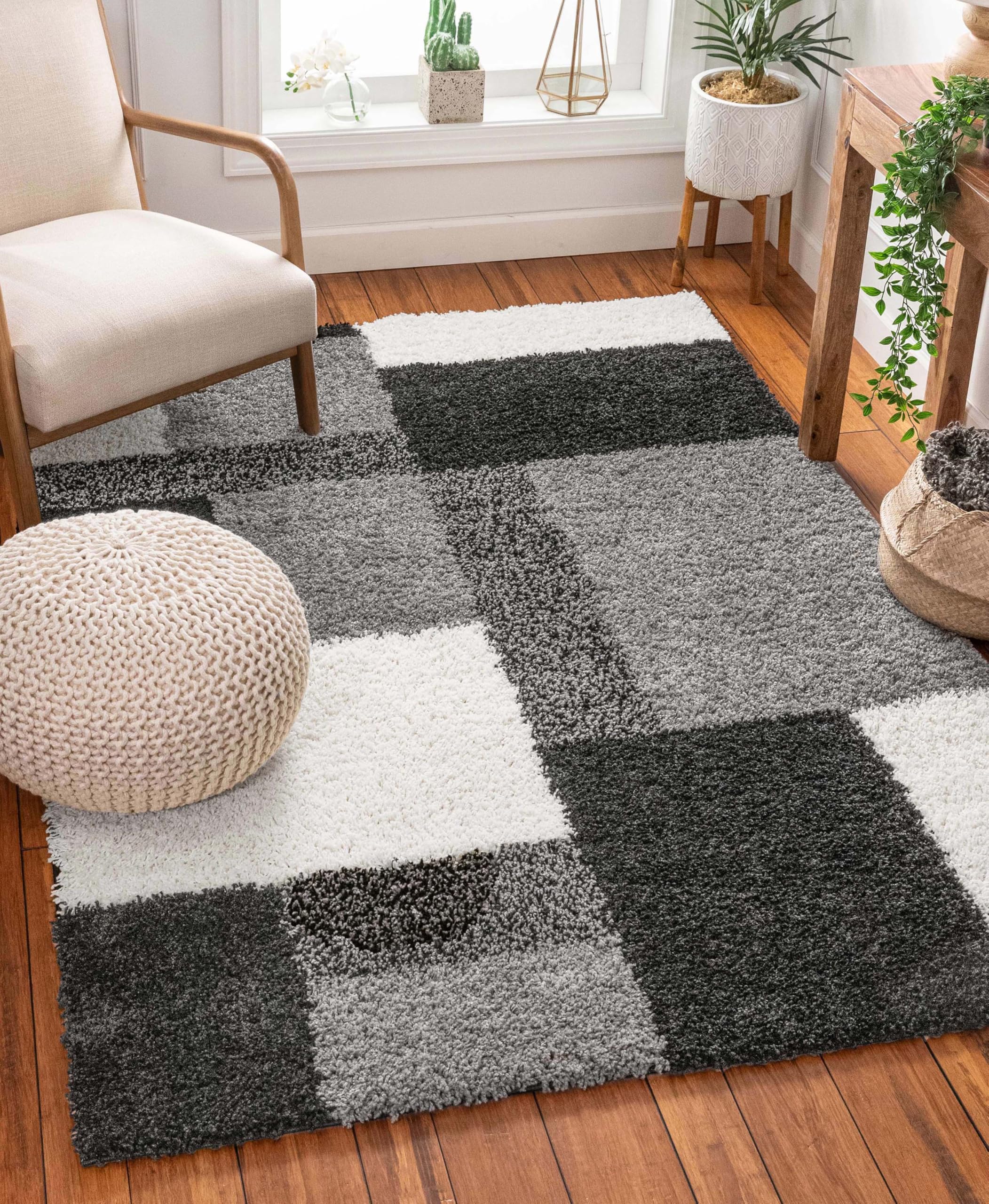 Well Woven Madison Shag Cubes Black Modern Area Rug 6'7