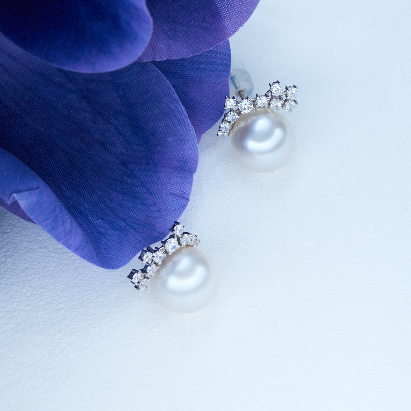18K Solid Gold Australian White Pearl Earrings KE00204 - Elegant Pearl Jewelry for Women, Perfect for Weddings, Parties & Special Occasions