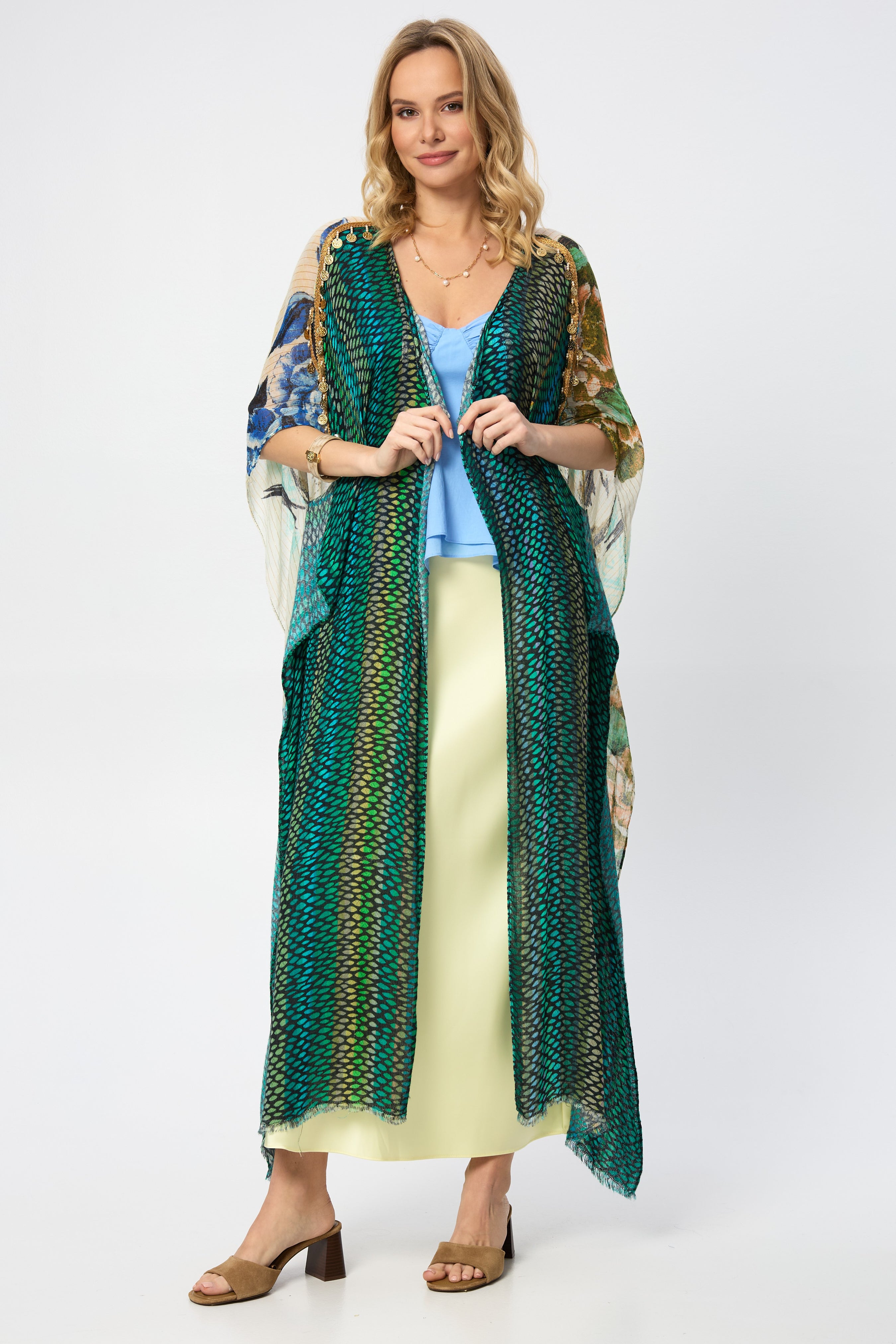 Elegant Floral Print Kimono Robe for Women - Lightweight Summer Cover Up - Perfect for Beach, Pool, or Lounge Wear