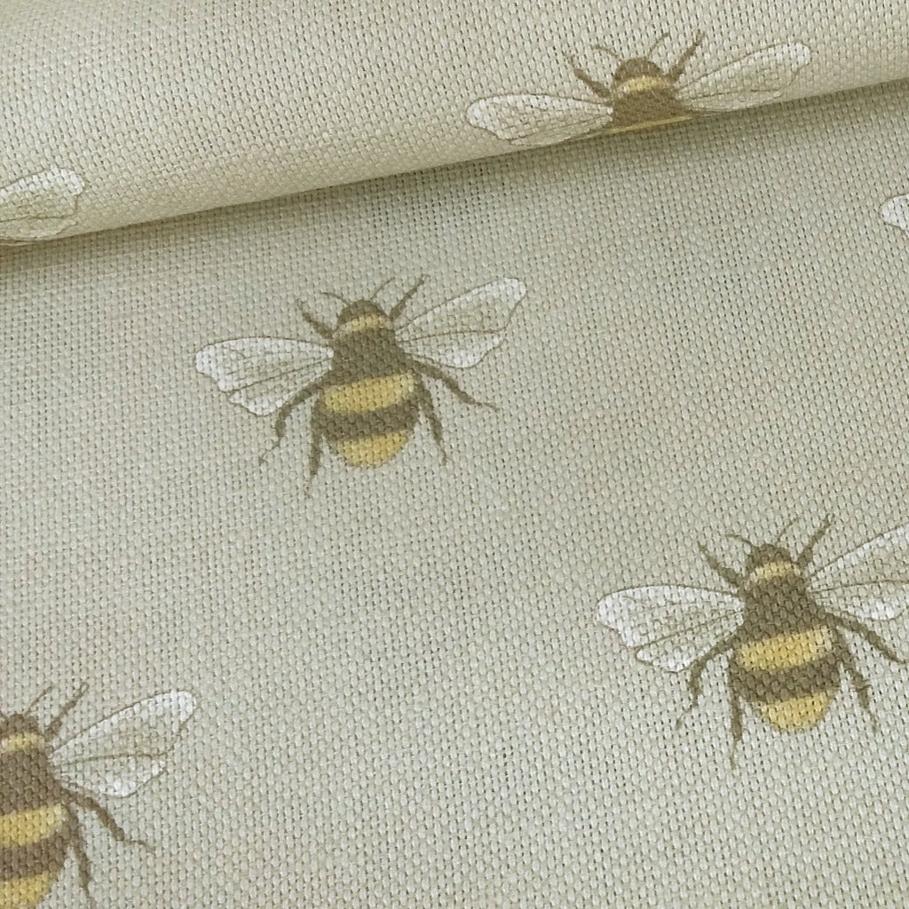 Busy Bee Fabric - Premium Dove Gray Cotton Fabric for Sewing & Quilting | Perfect for DIY Crafts, Home Decor & Fashion Projects