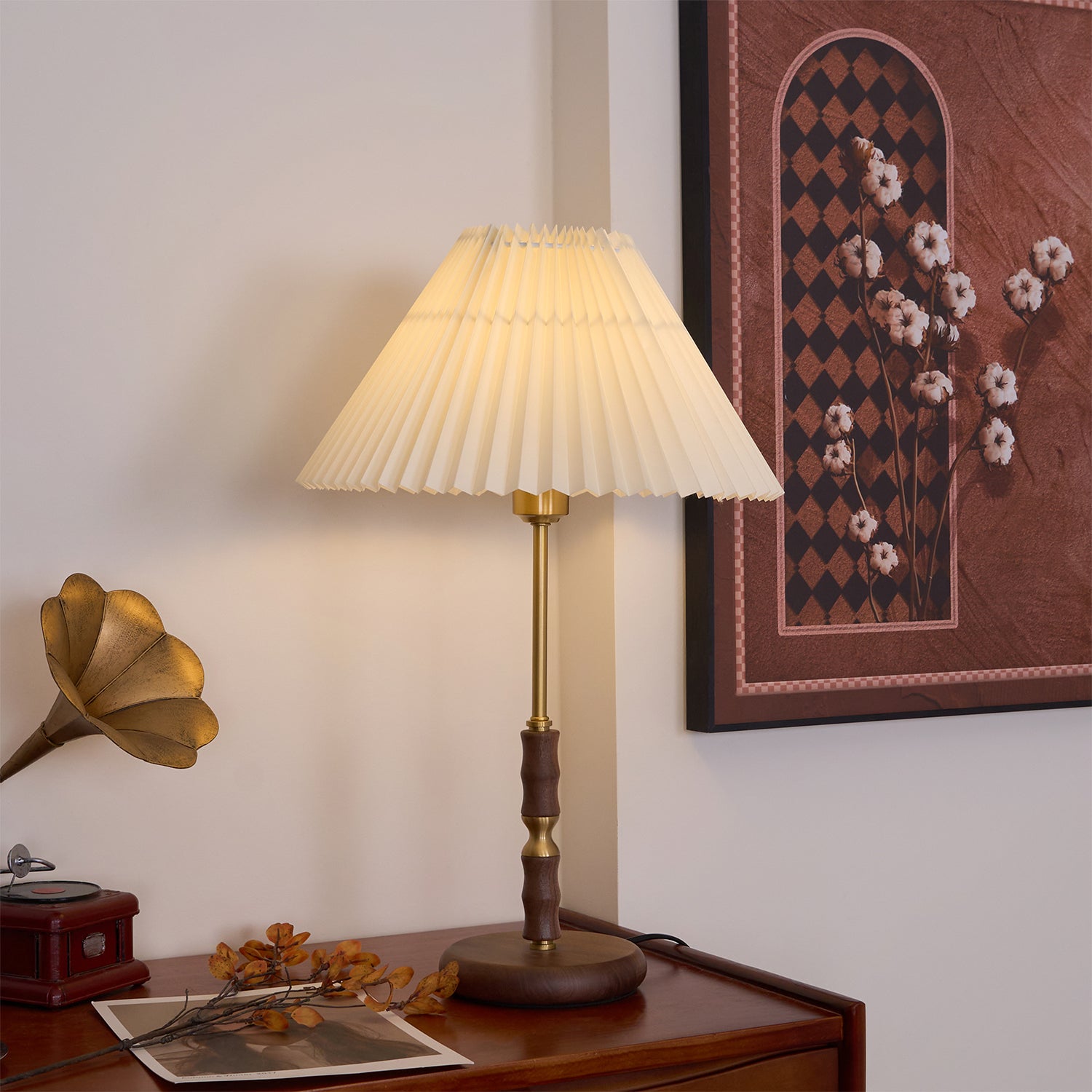 Le Klint Table Lamp - Modern Scandinavian Design LED Light for Living Room, Bedroom & Office - Perfect for Reading, Relaxing & Decor