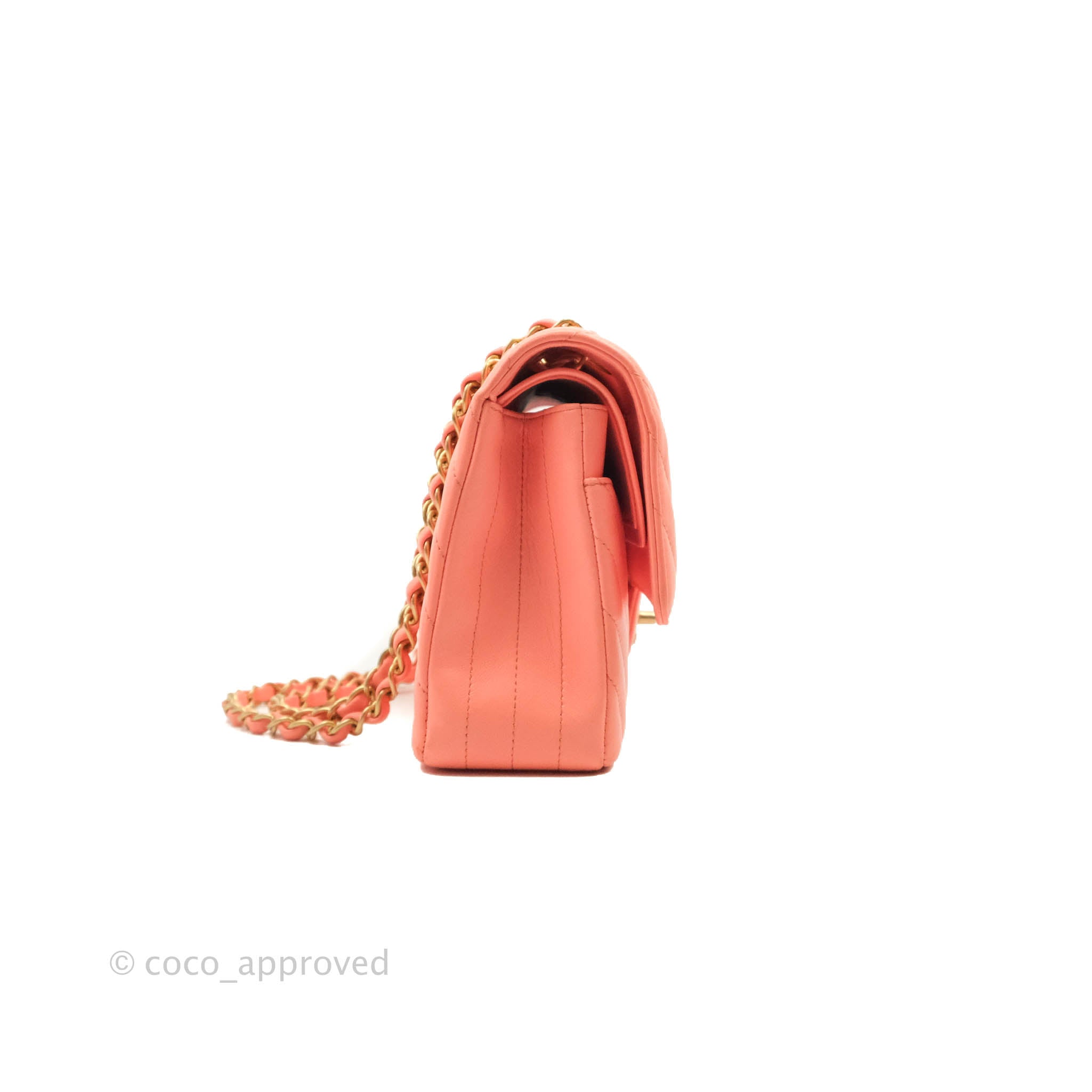 Chanel Classic M/L Medium Chevron Double Flap Bag in Coral Pink Lambskin with Aged Gold Hardware - Luxury Shoulder Bag for Women, Perfect for Parties, Weddings & Special Occasions
