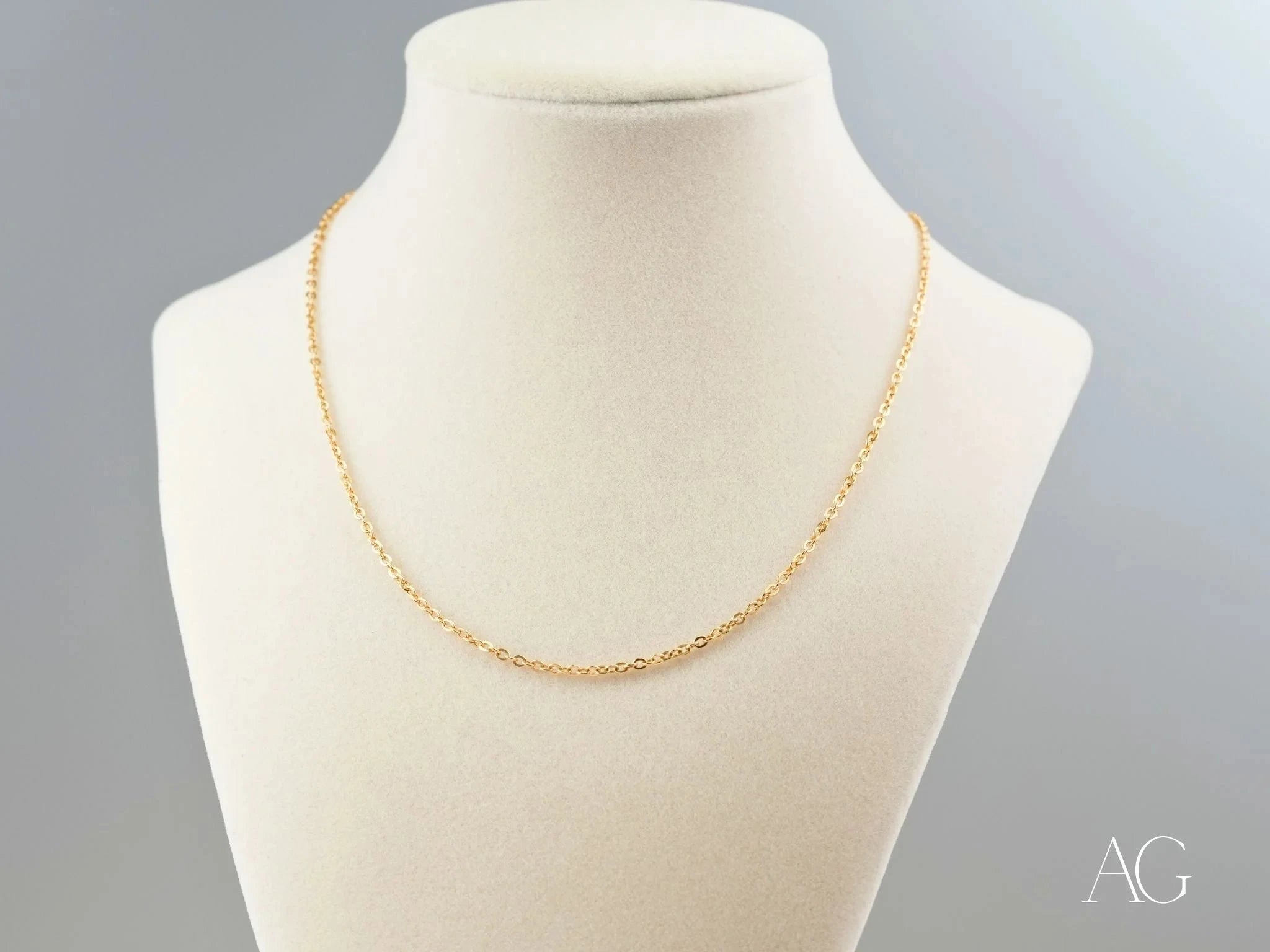 18K Gold Chain Necklace for Women - Dainty & Elegant Jewelry Gift for Her - Perfect for Everyday Wear, Date Nights & Special Occasions