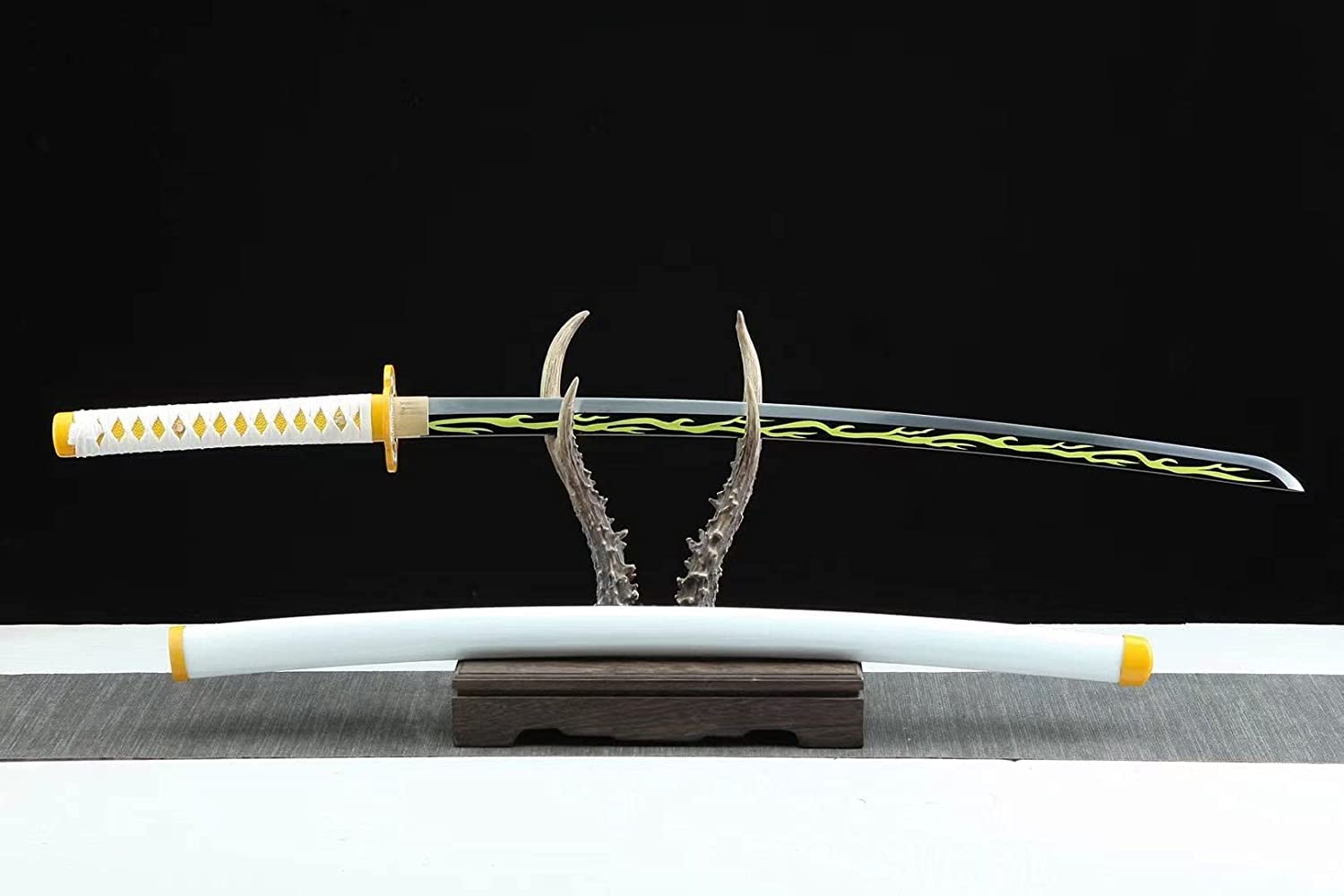 Demon Slayer Sword - Handmade 1060 Carbon Steel Samurai Katana with Full Tang Sharp Blade | Authentic Japanese Anime Sword for Cosplay, Collection & Martial Arts Training | Perfect Gift for Anime Fans & Sword Enthusiasts